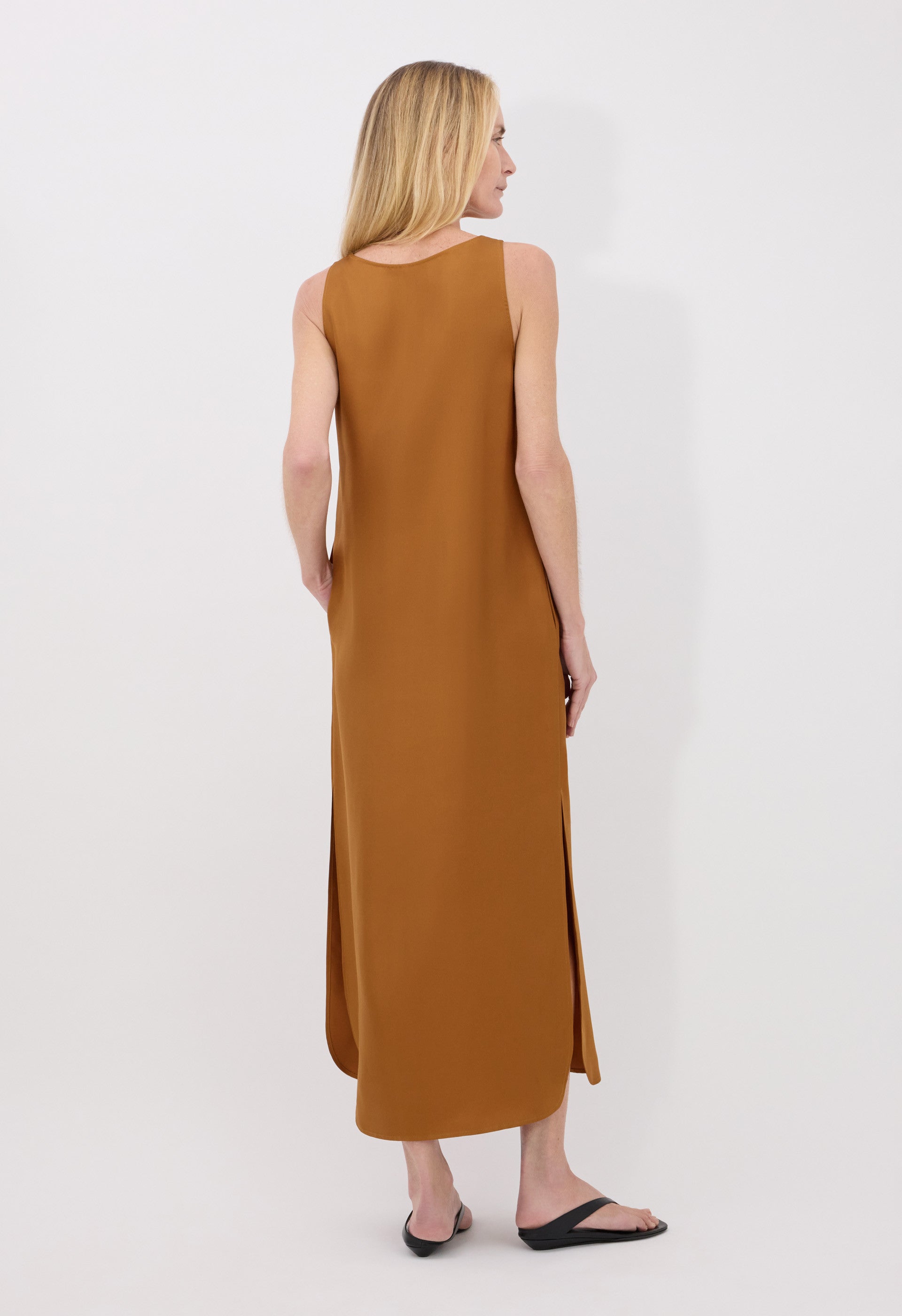 NADA Robe longue en sergé de soie