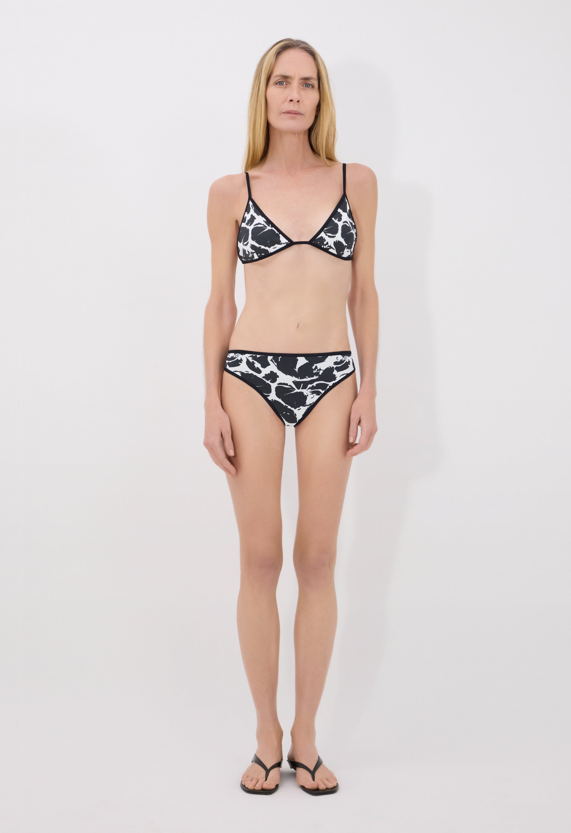 TAULA Printed bikini top