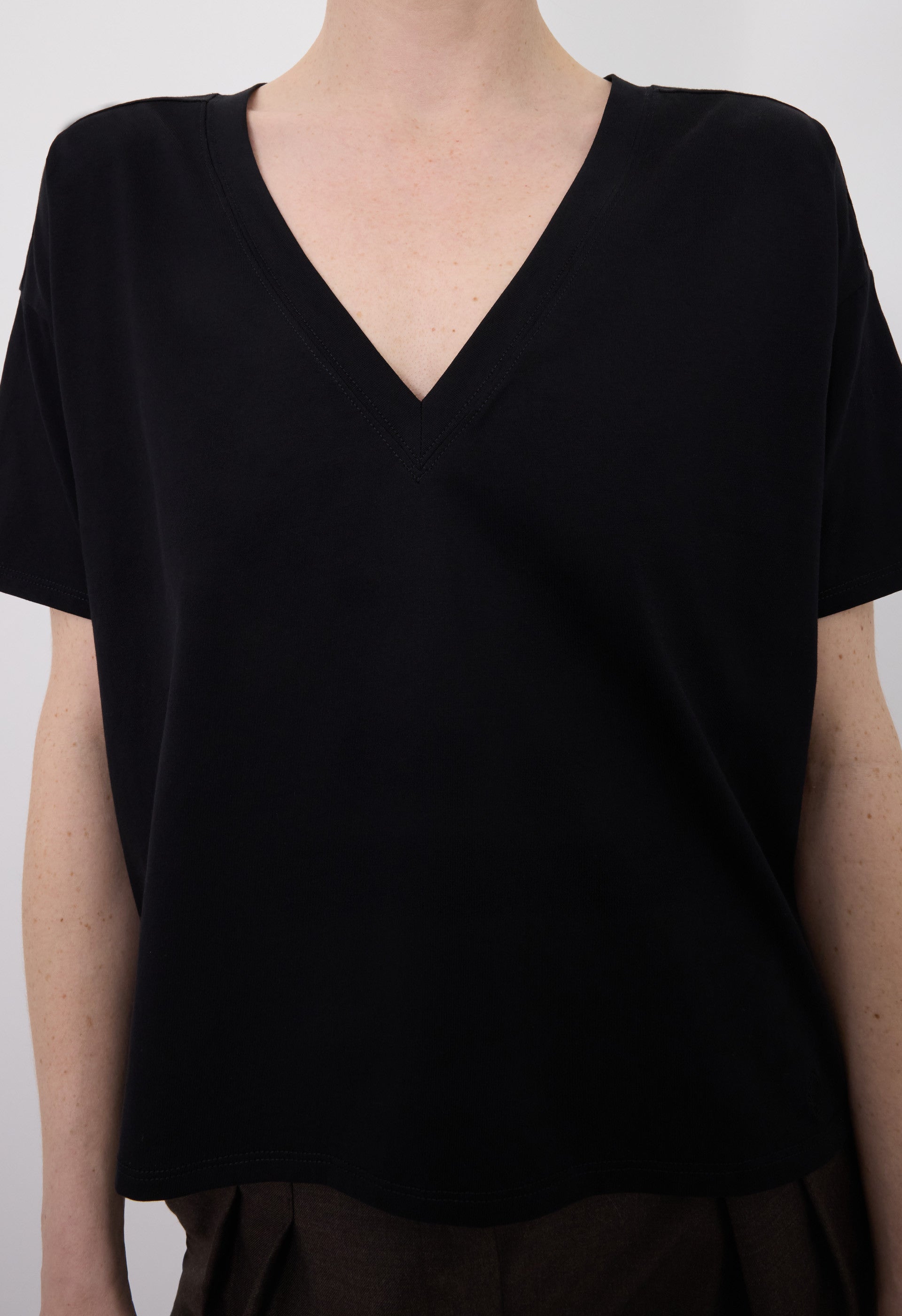 FAAA LDS V V neck t-shirt