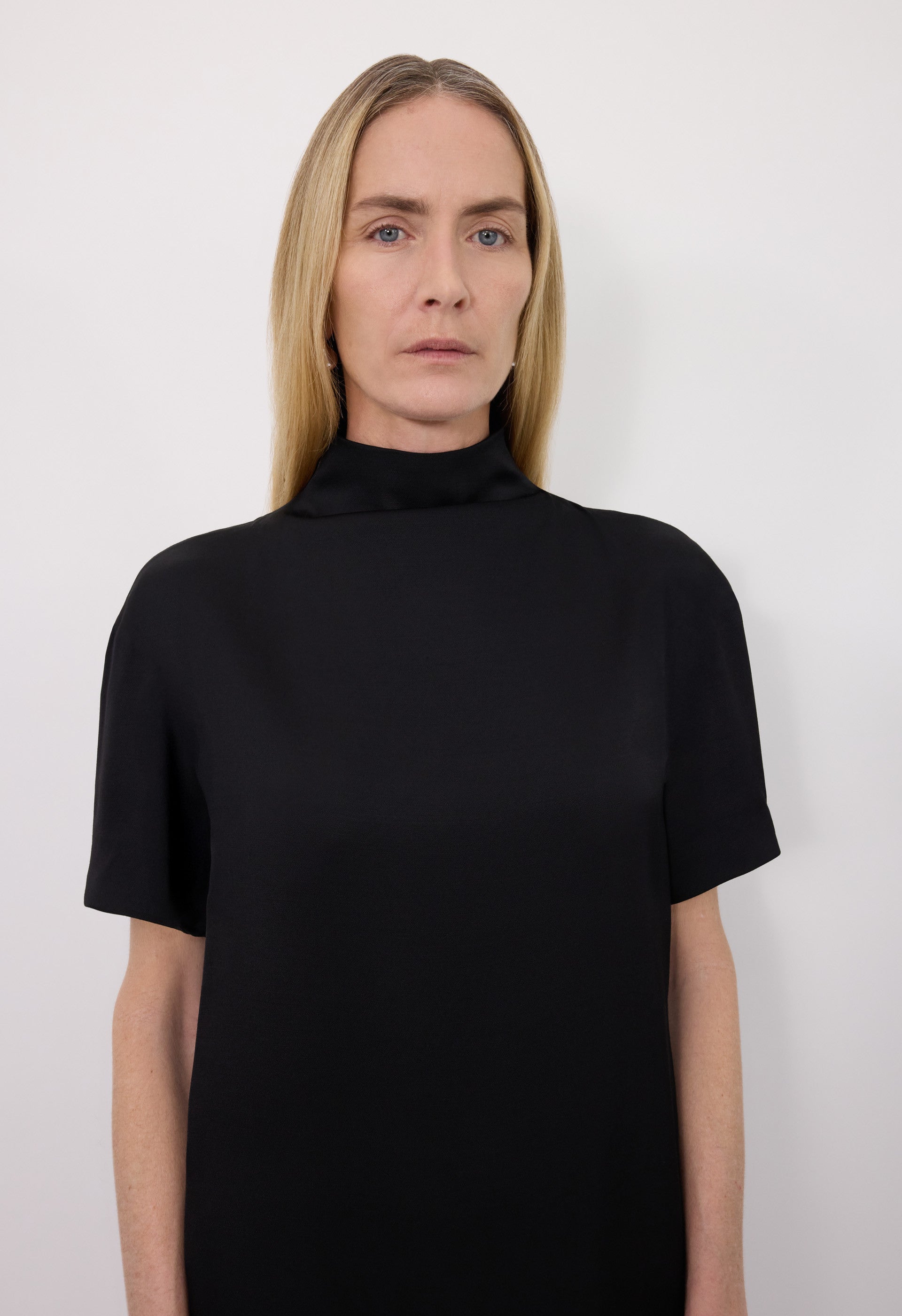 ELTON Robe à manches courtes