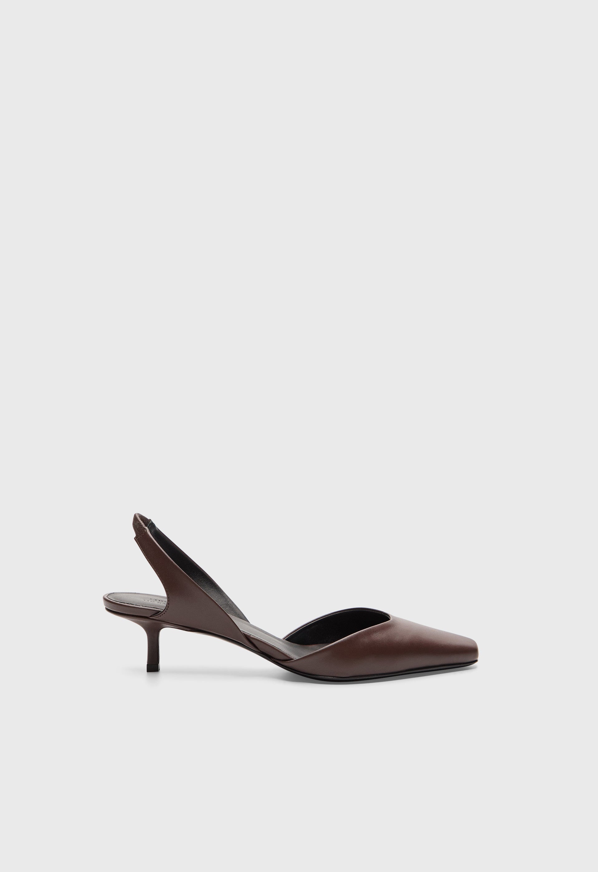 AKILA LDS Leather slingback shoes