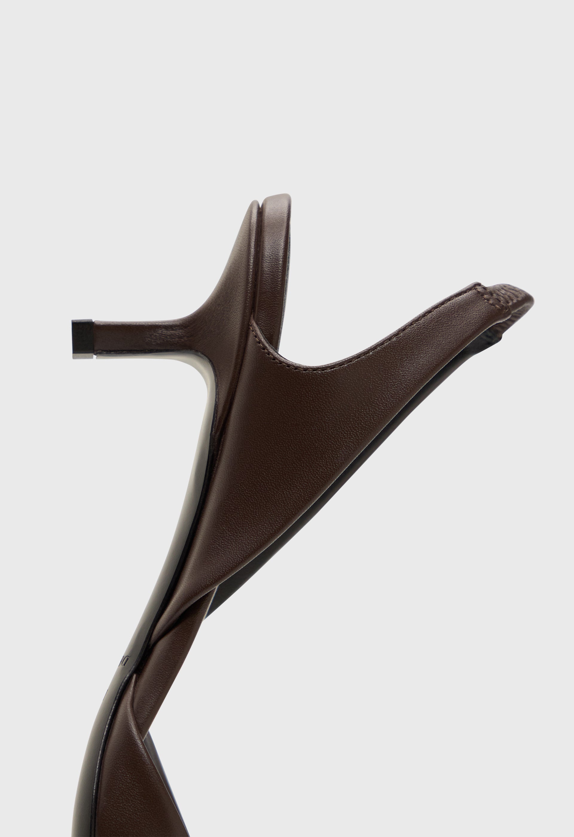 AKILA LDS Leather slingback shoes