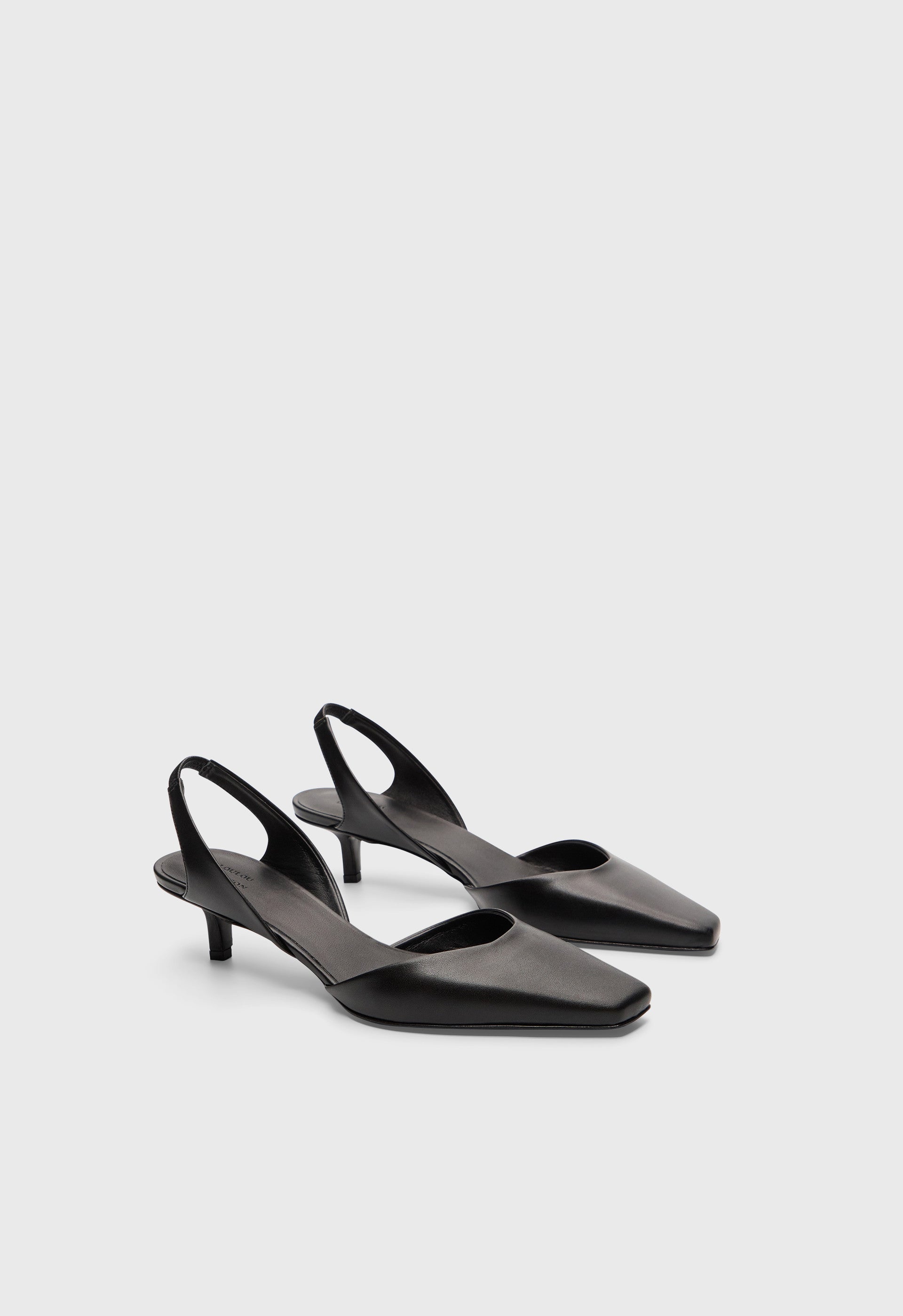 AKILA LDS Leather slingback shoes