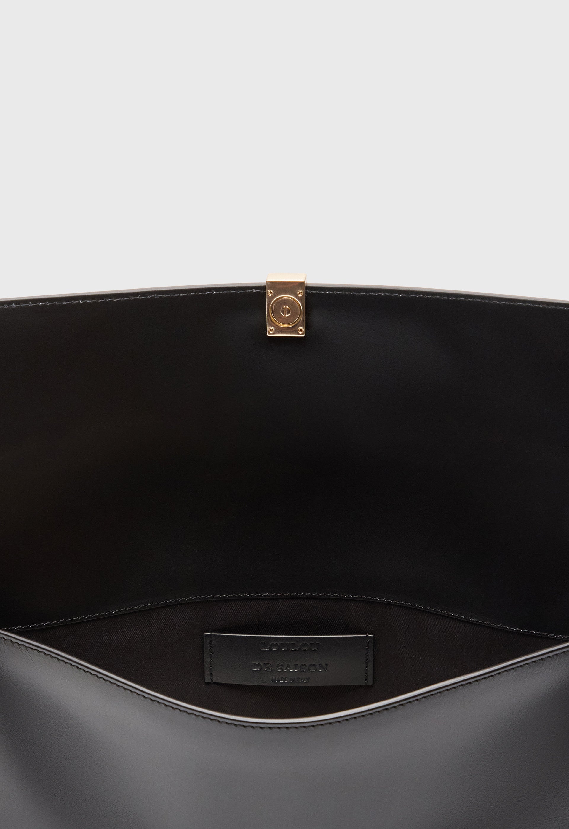 ELMER Leather clutch