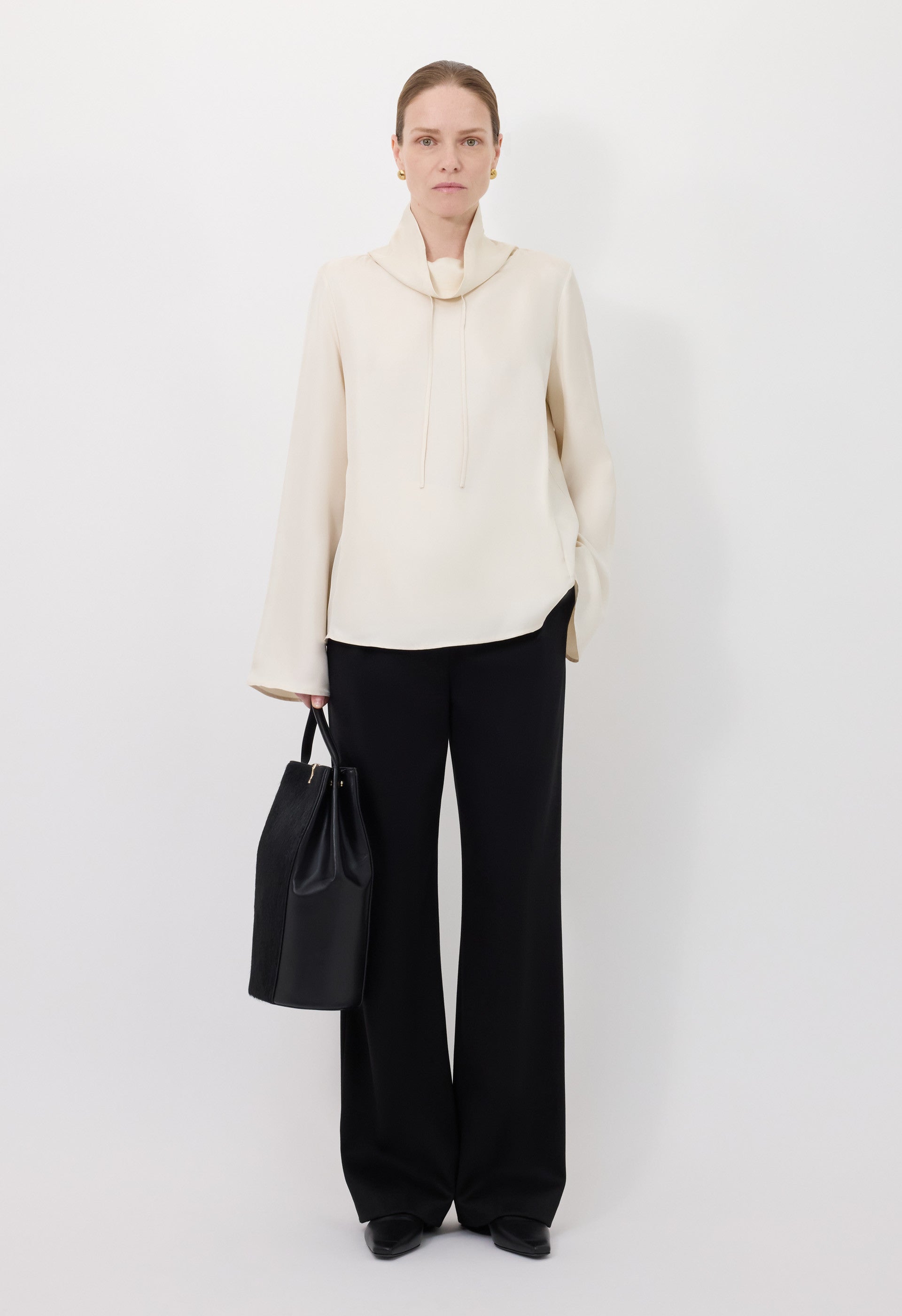 CYNA Silk top