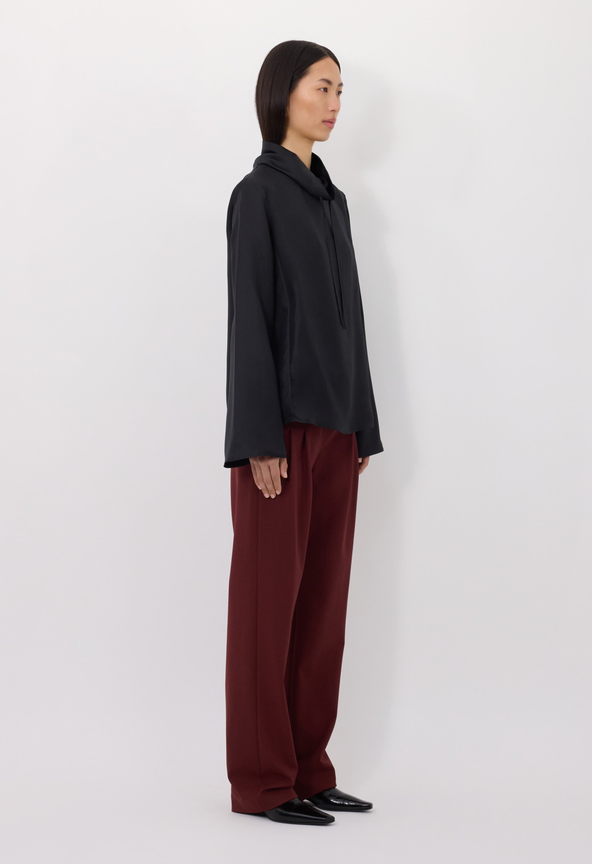 CYNA Silk top