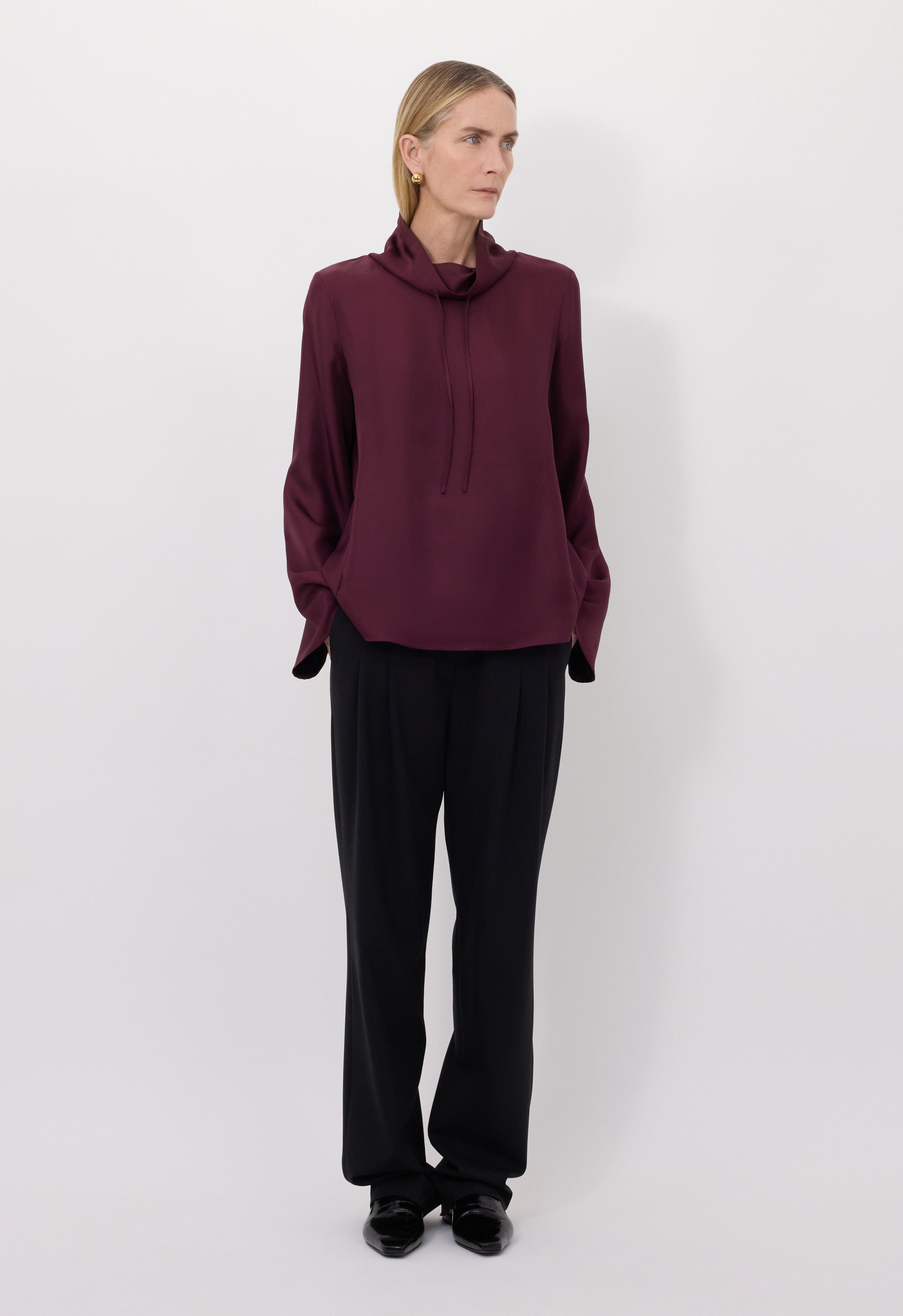 CYNA Silk top