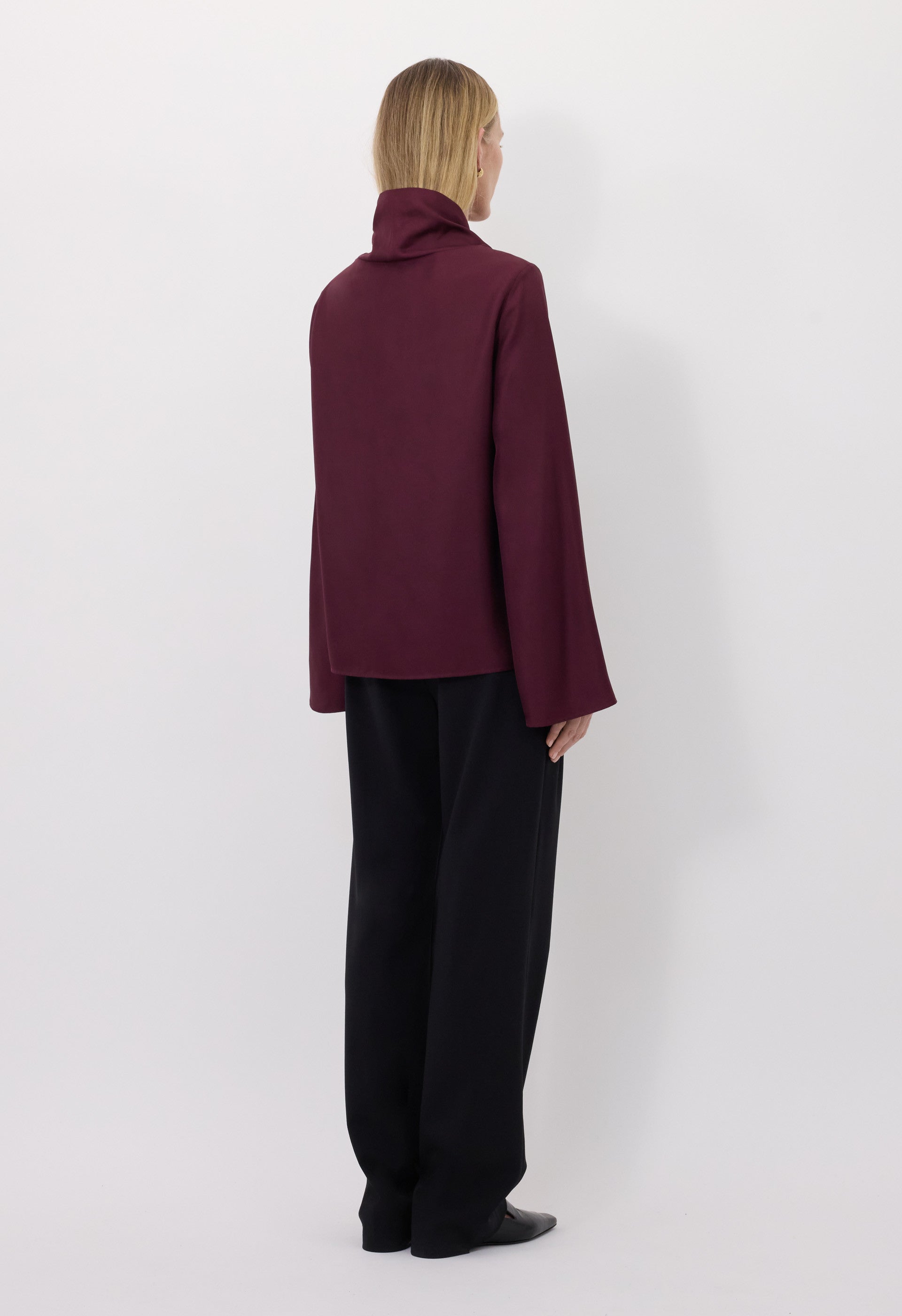 CYNA Silk top