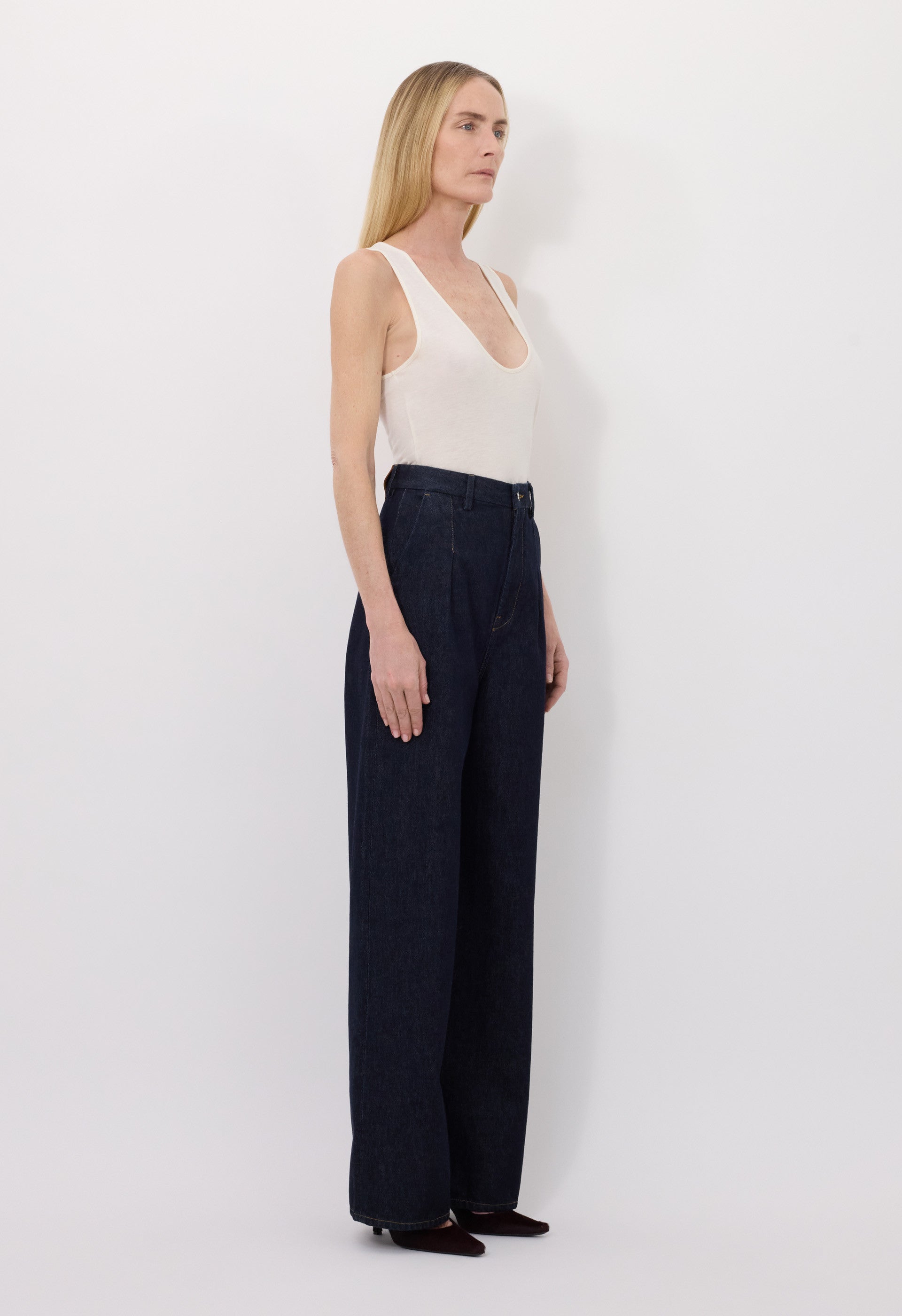ATTU LDS Pleated jeans