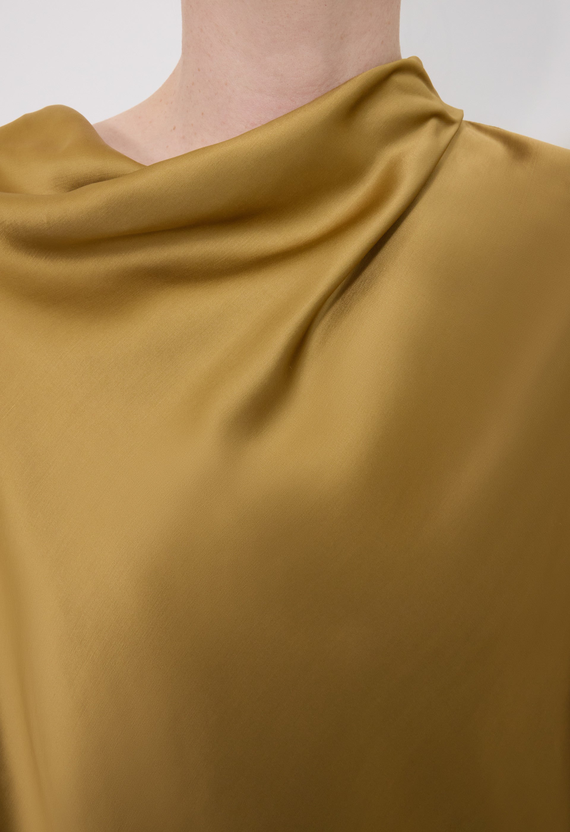 RIDDY Draped satin blouse