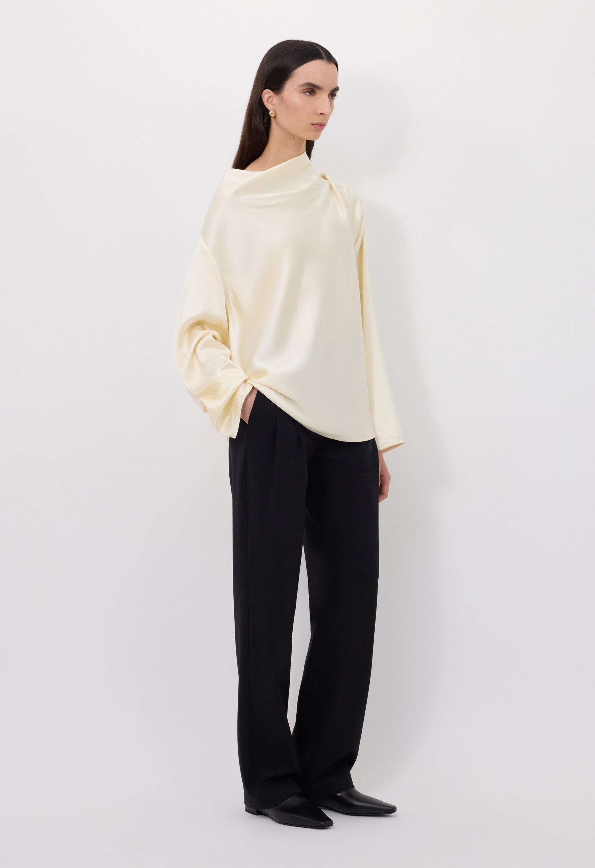 RIDDY Draped satin blouse