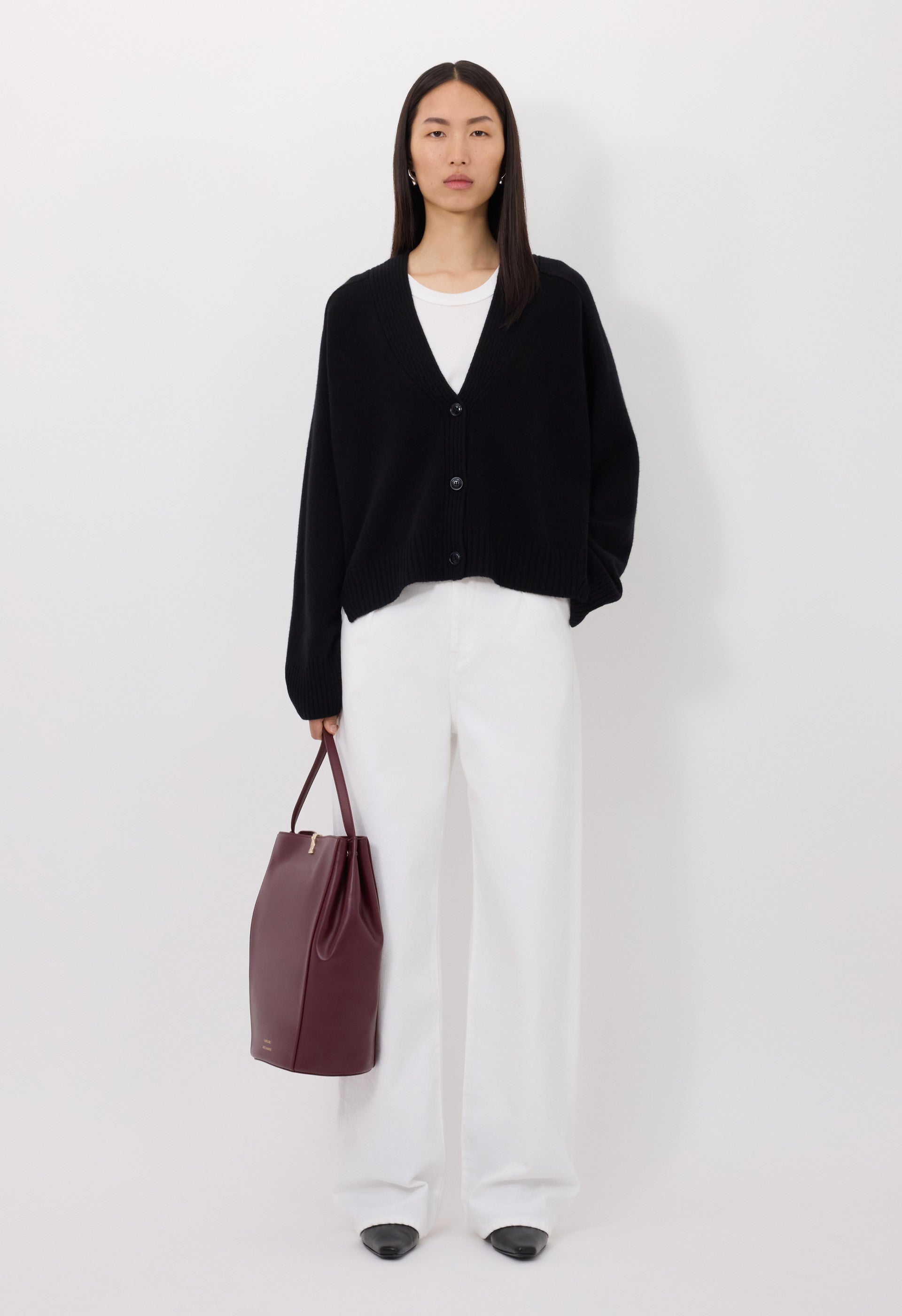 KAIA LDS Ribbed neckline cardigan