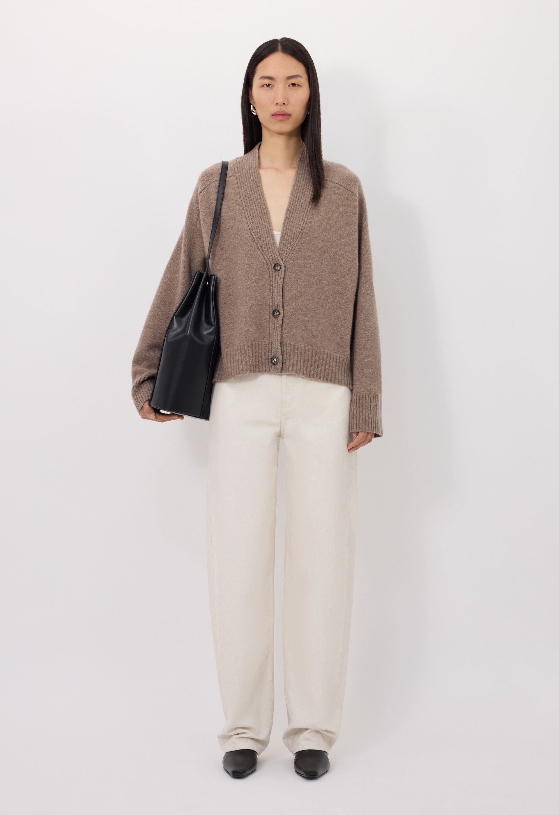 KAIA LDS Ribbed neckline cardigan