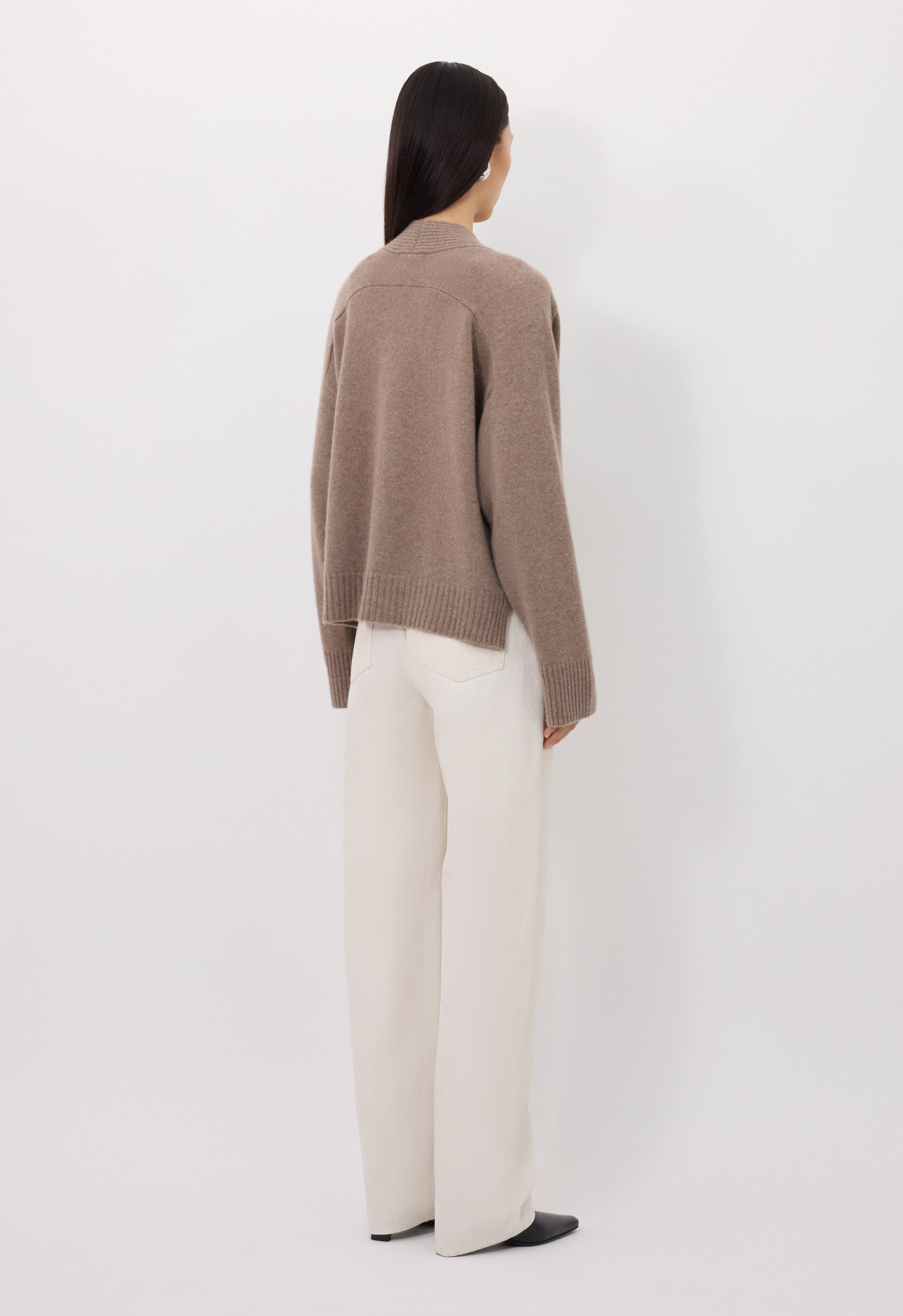 KAIA LDS Ribbed neckline cardigan