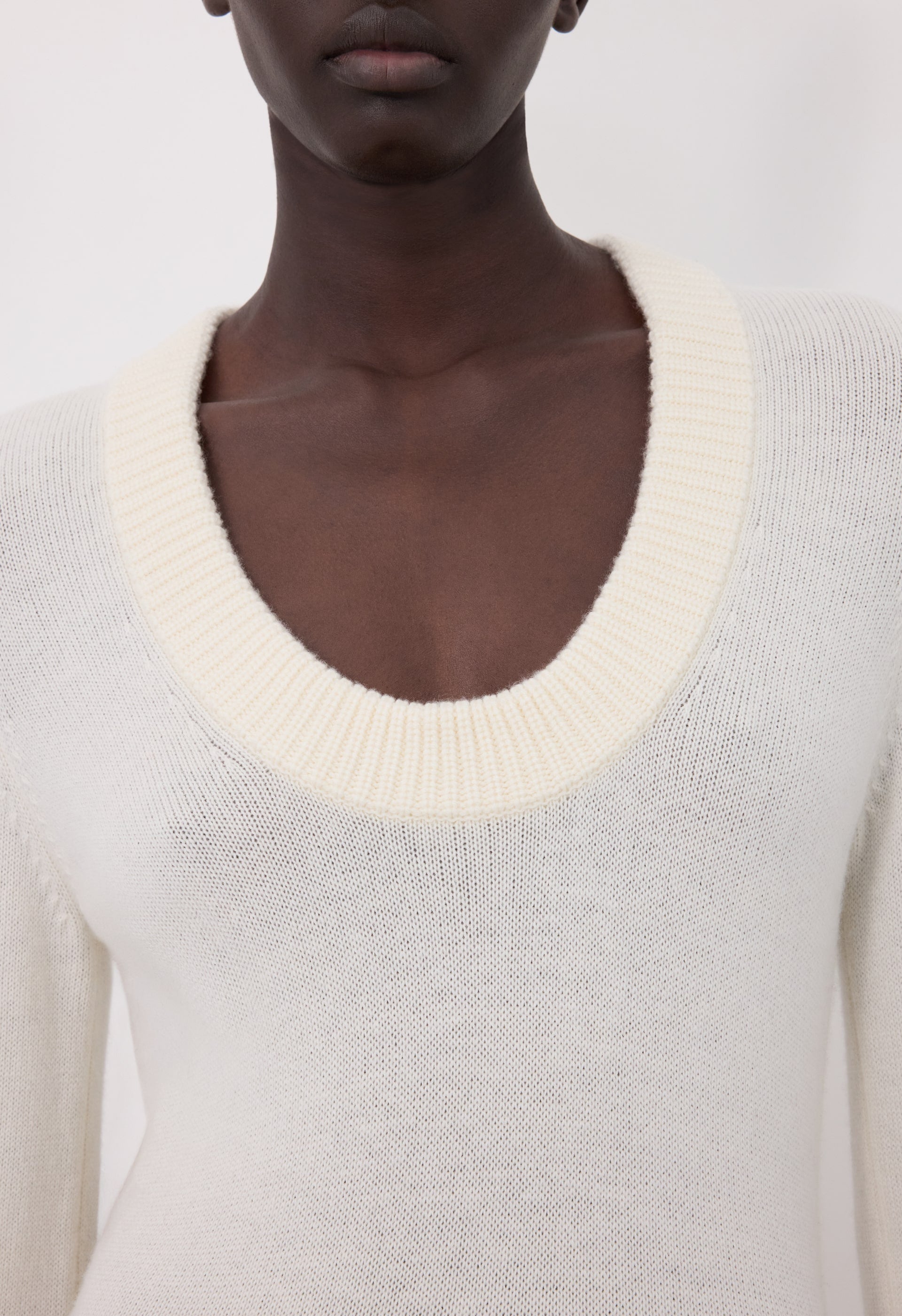 ARI Long knit dress