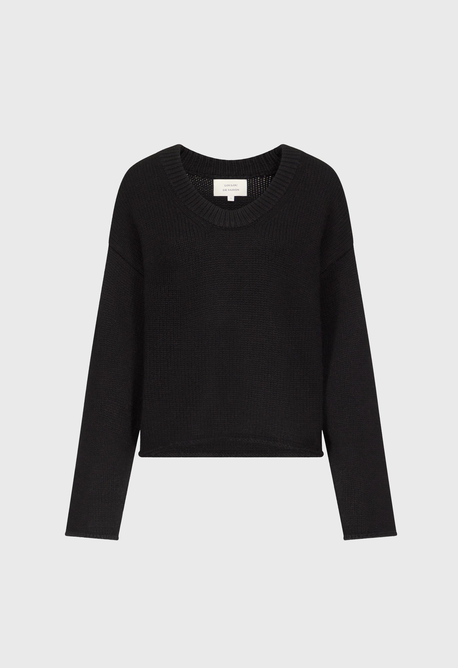 DERRY Plunging U neck sweater