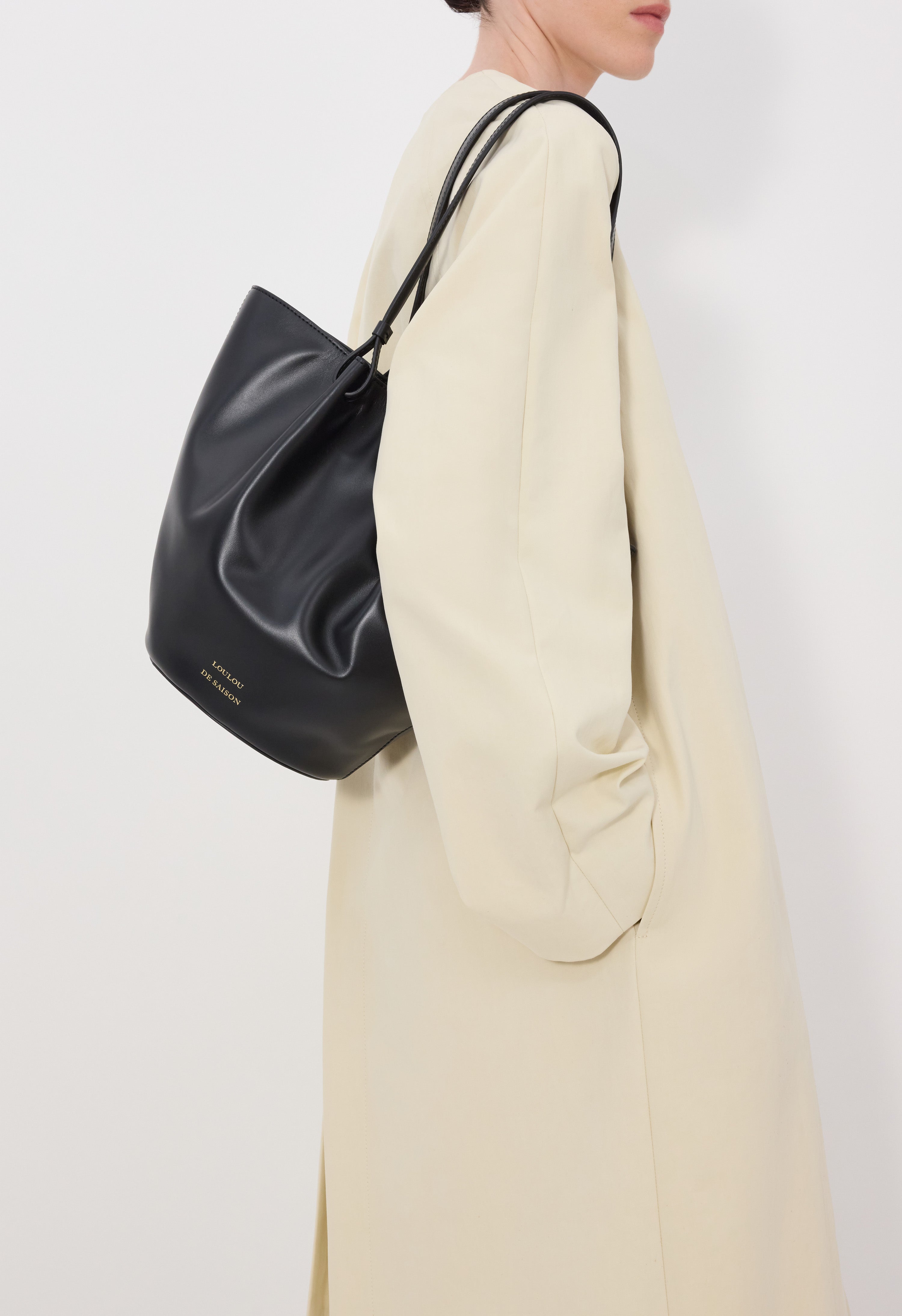 MILAE Circular tote bag