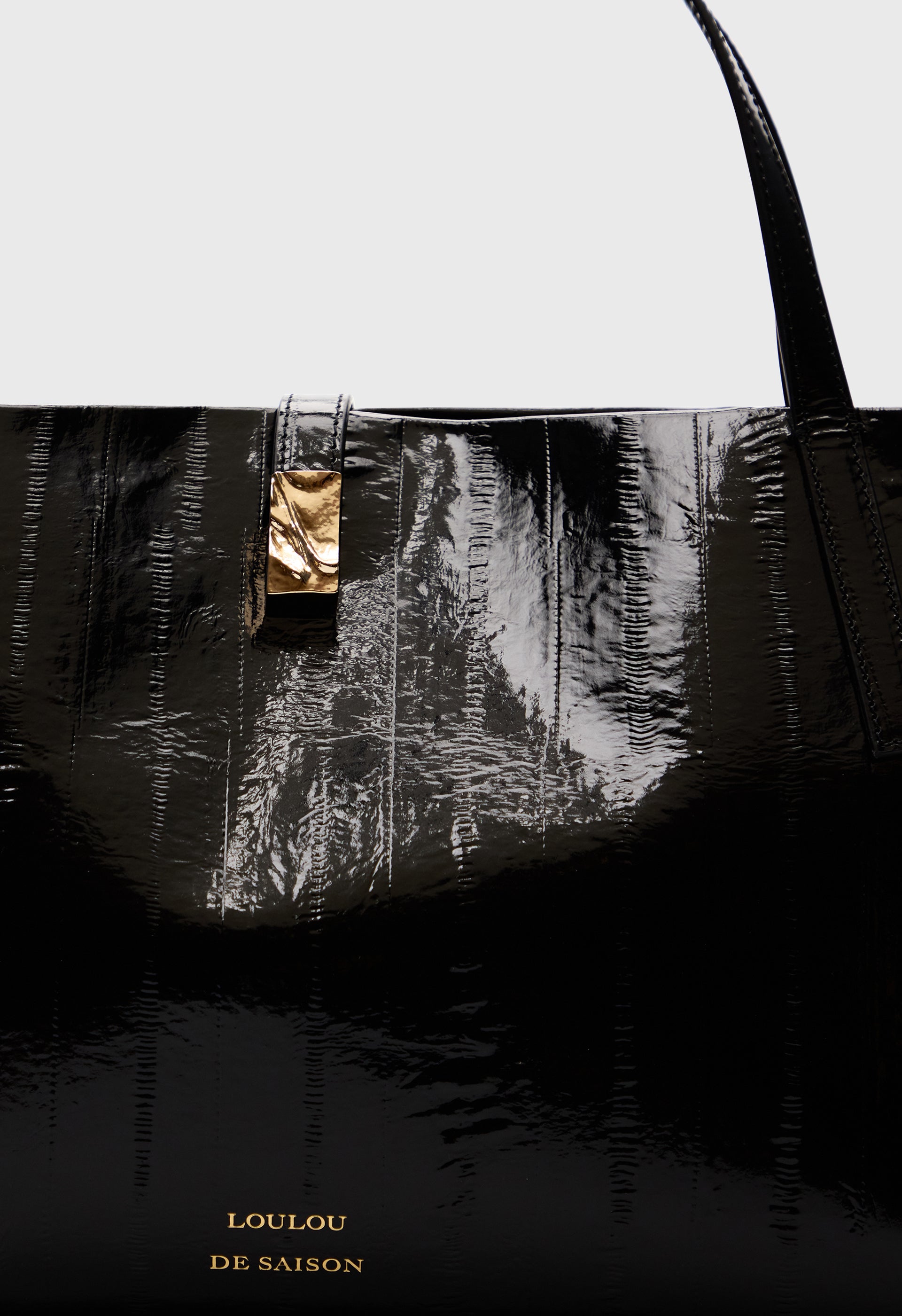 KOVU Eel-effect leather bag