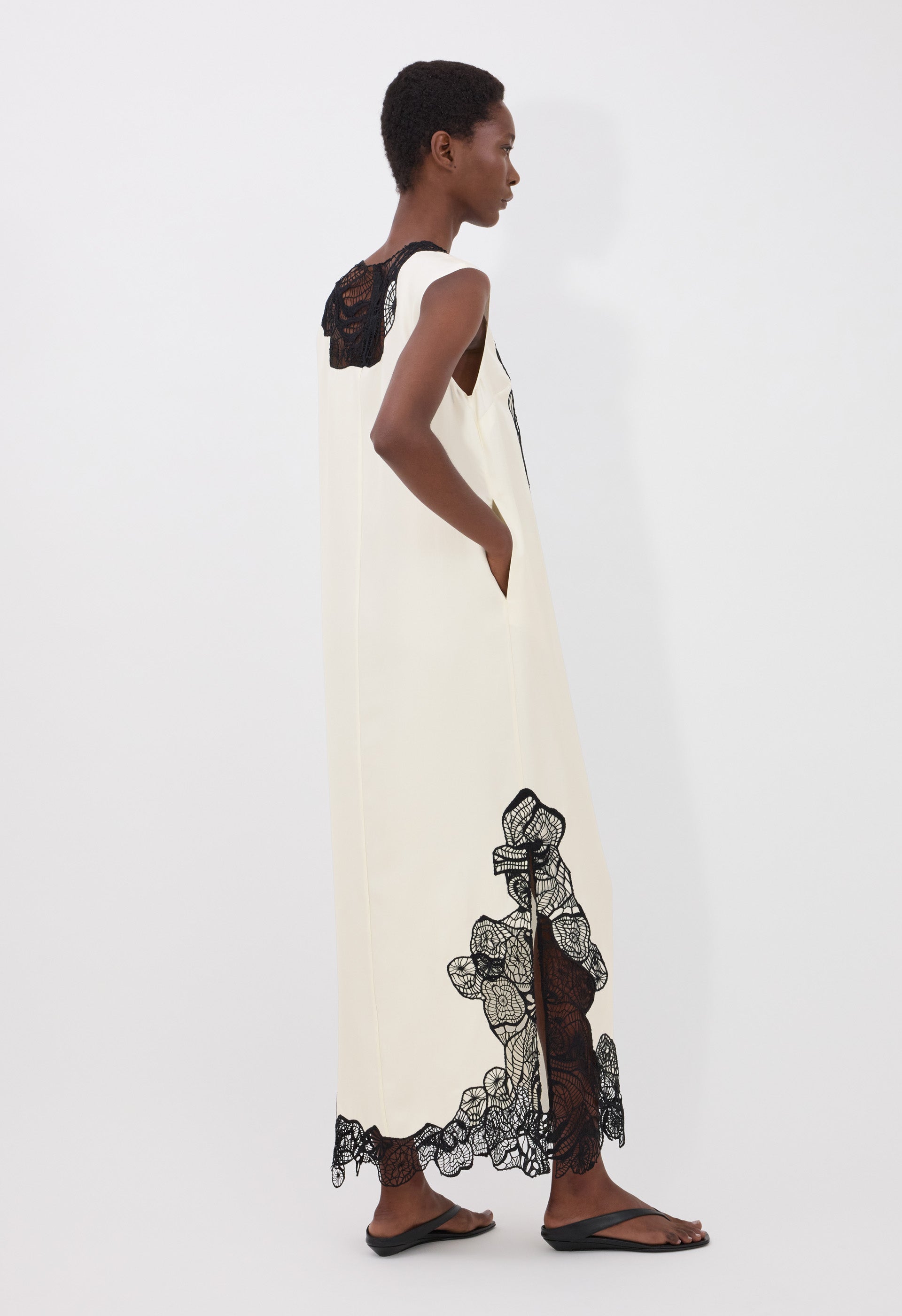 UMA Silk and lace sleeveless dress