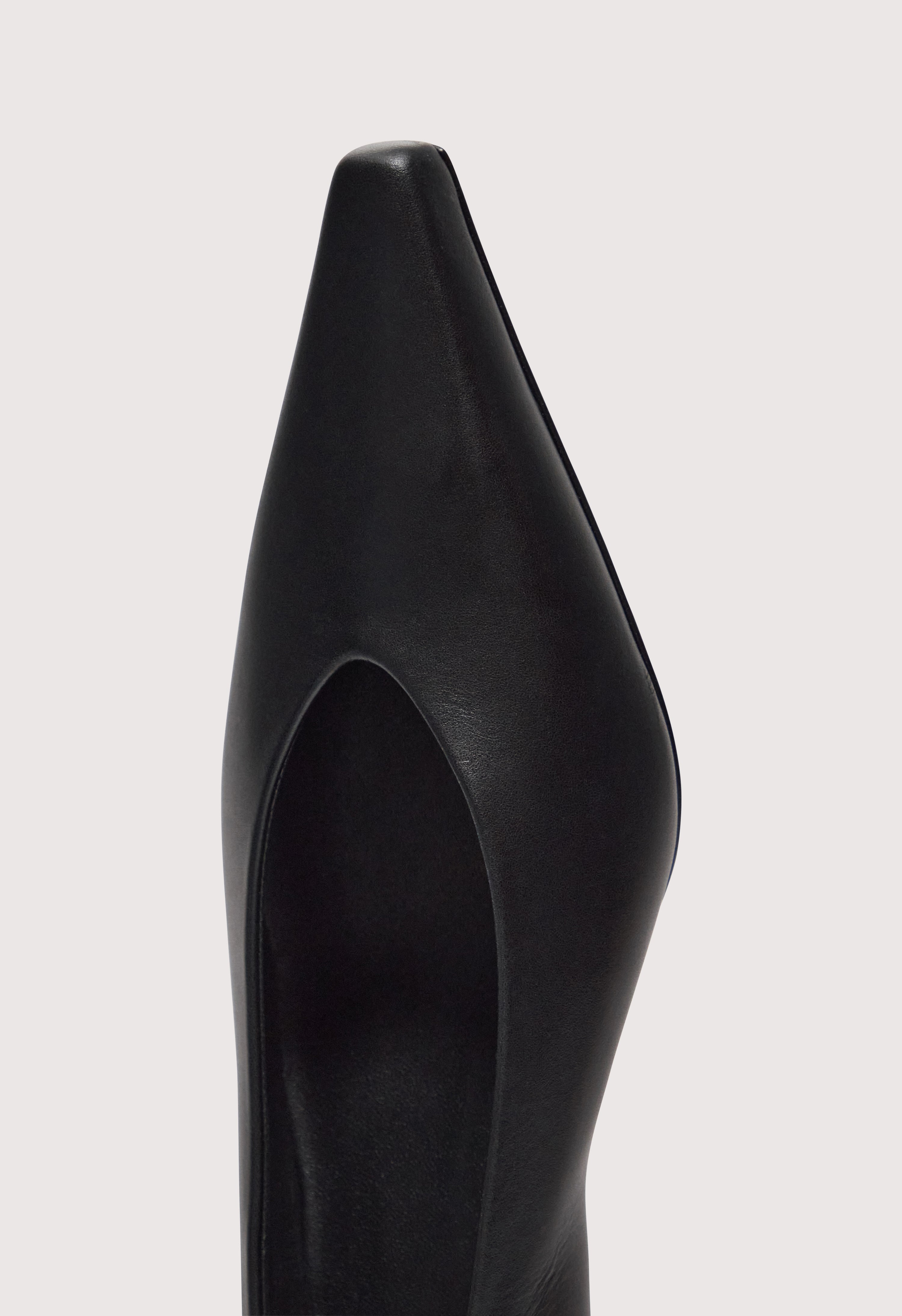 ALANI Calf leather kitten heels