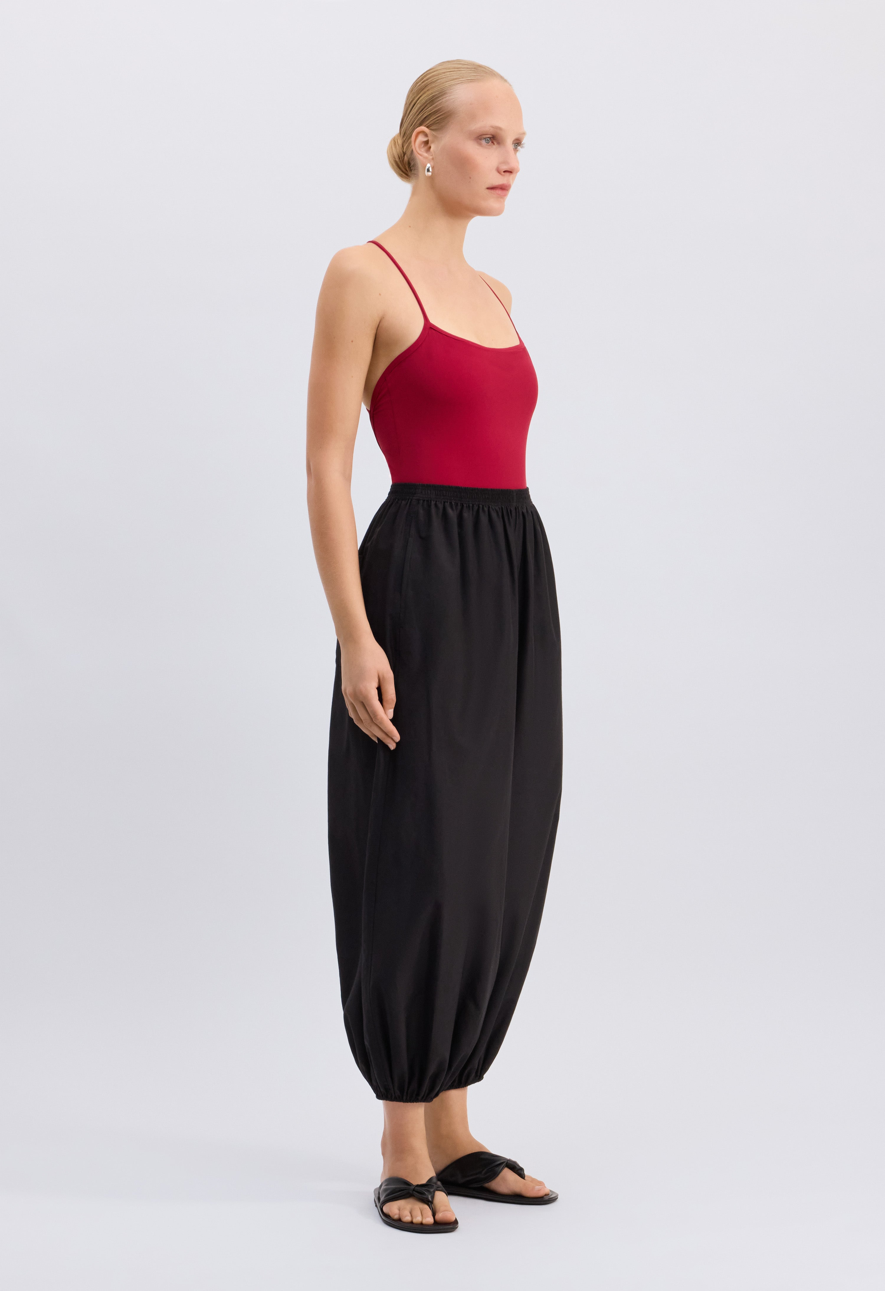ALMAYA Cocoon trousers