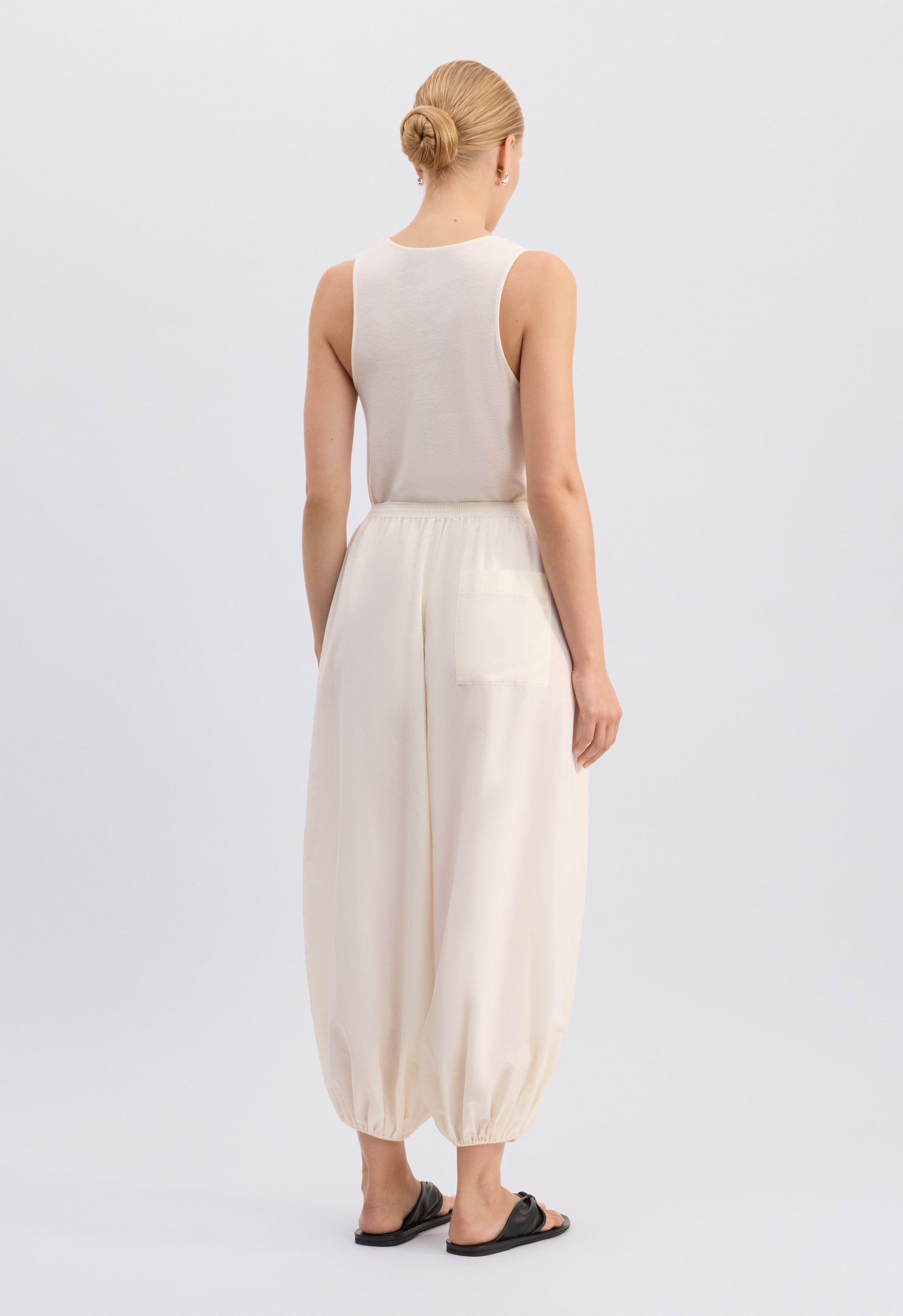 ALMAYA Cocoon trousers