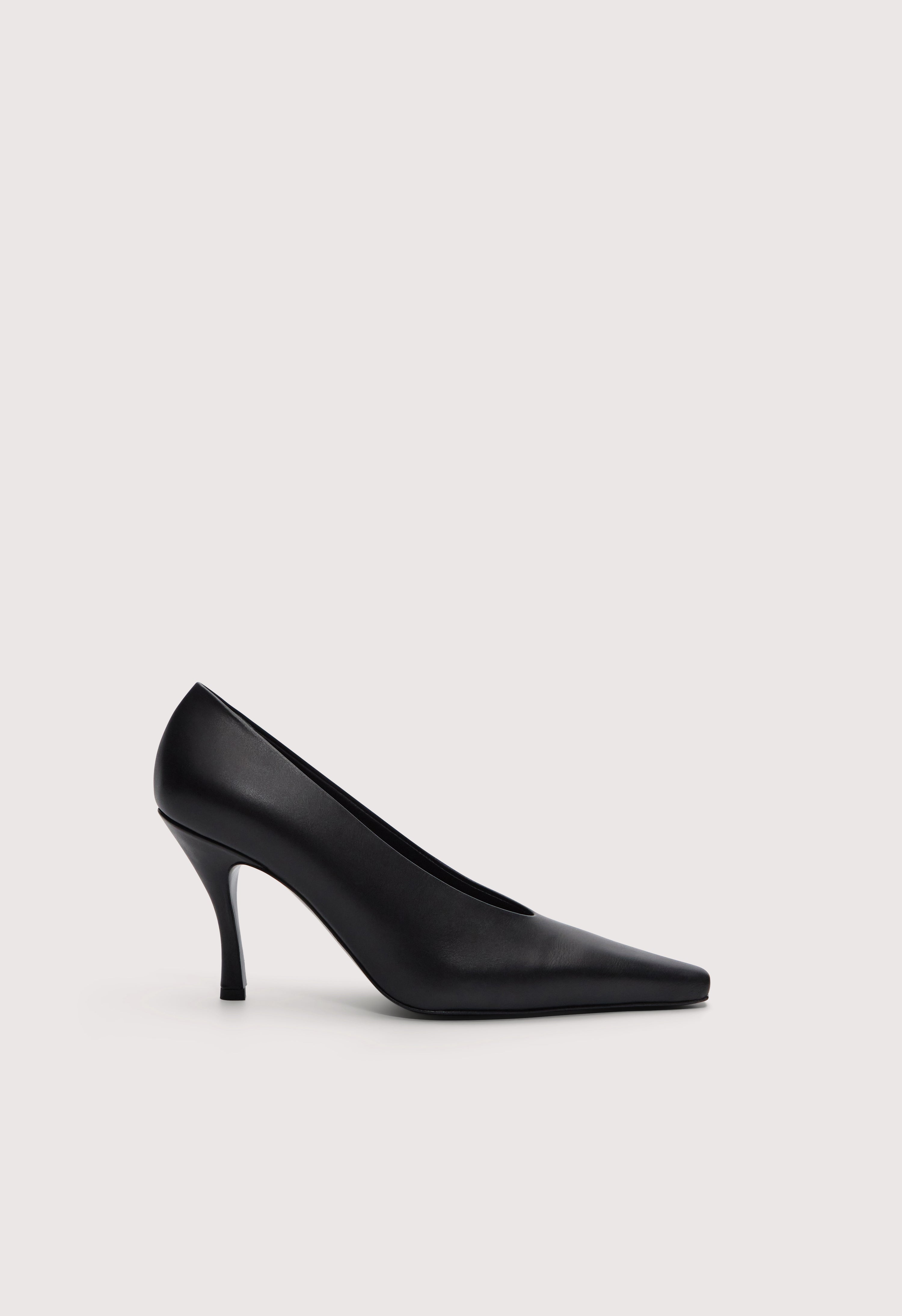 AUBREY Calf leather pumps