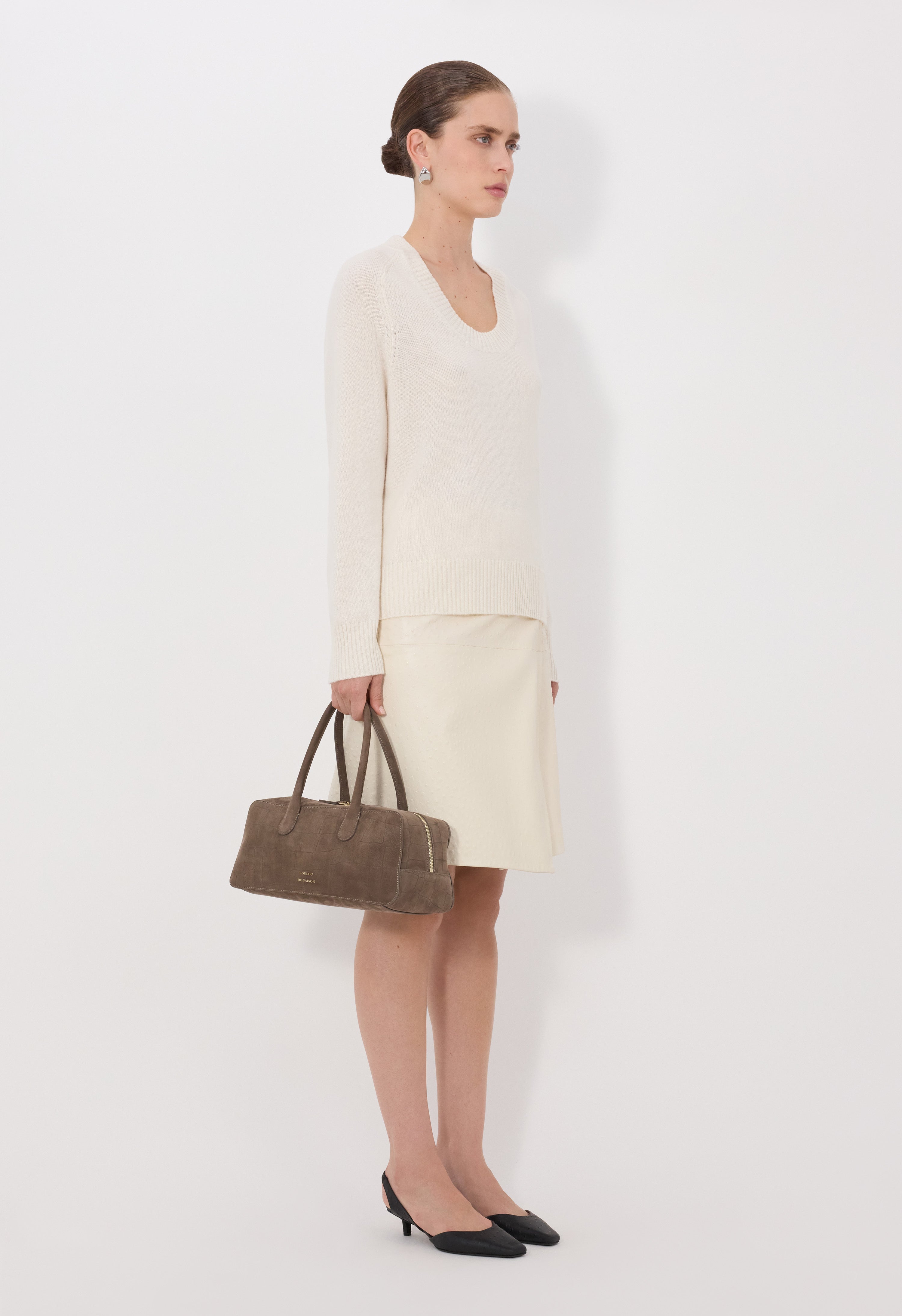 BAJI U neck cashmere sweater