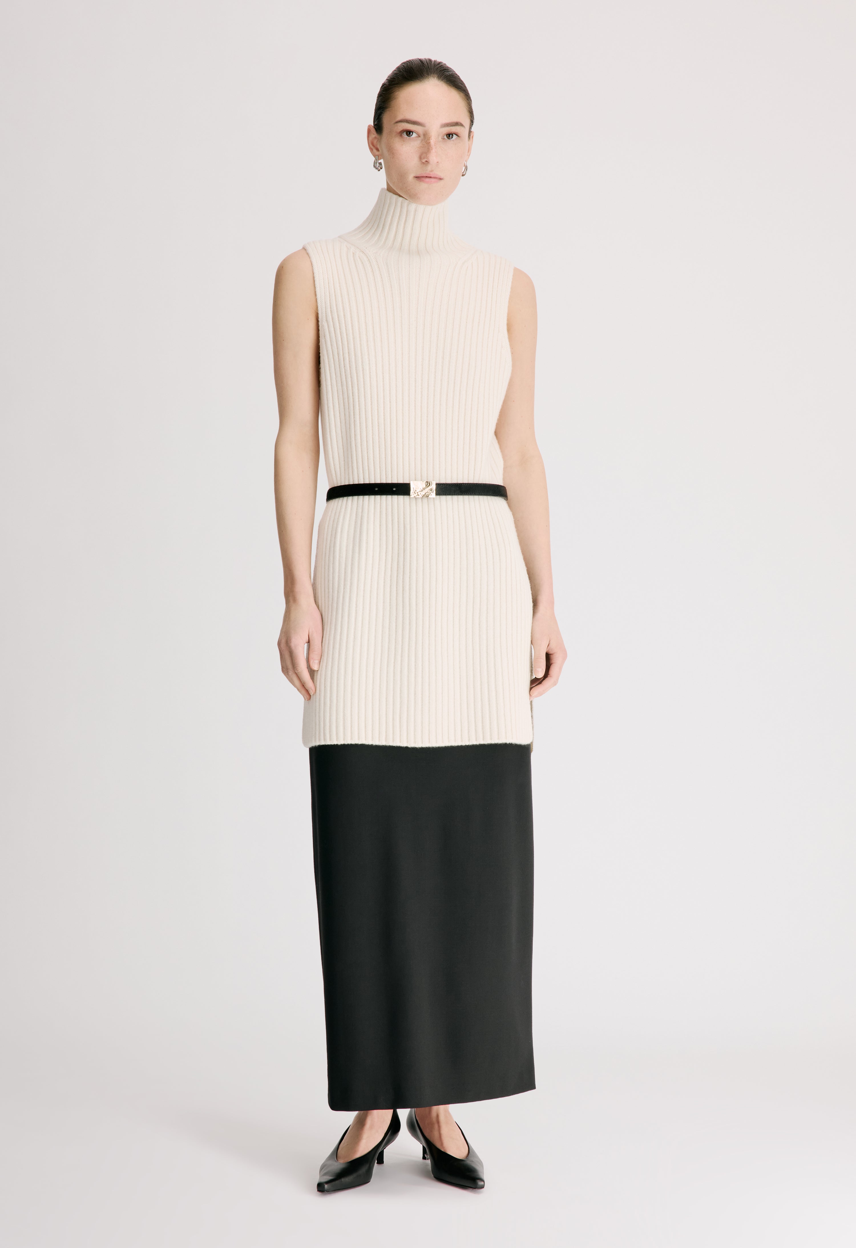 BECCA Stand collar sweater vest