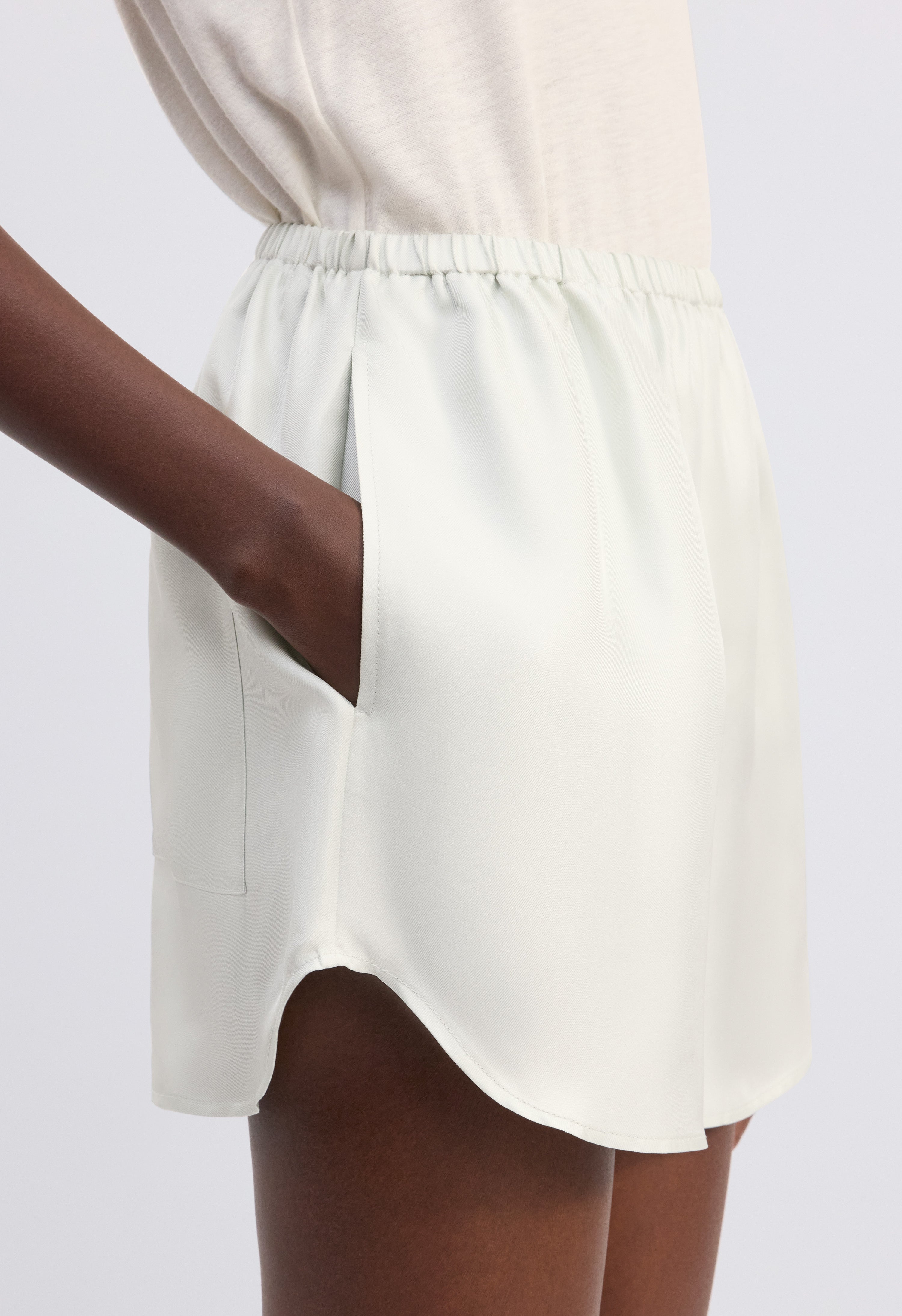 CABO Elasticated silk shorts