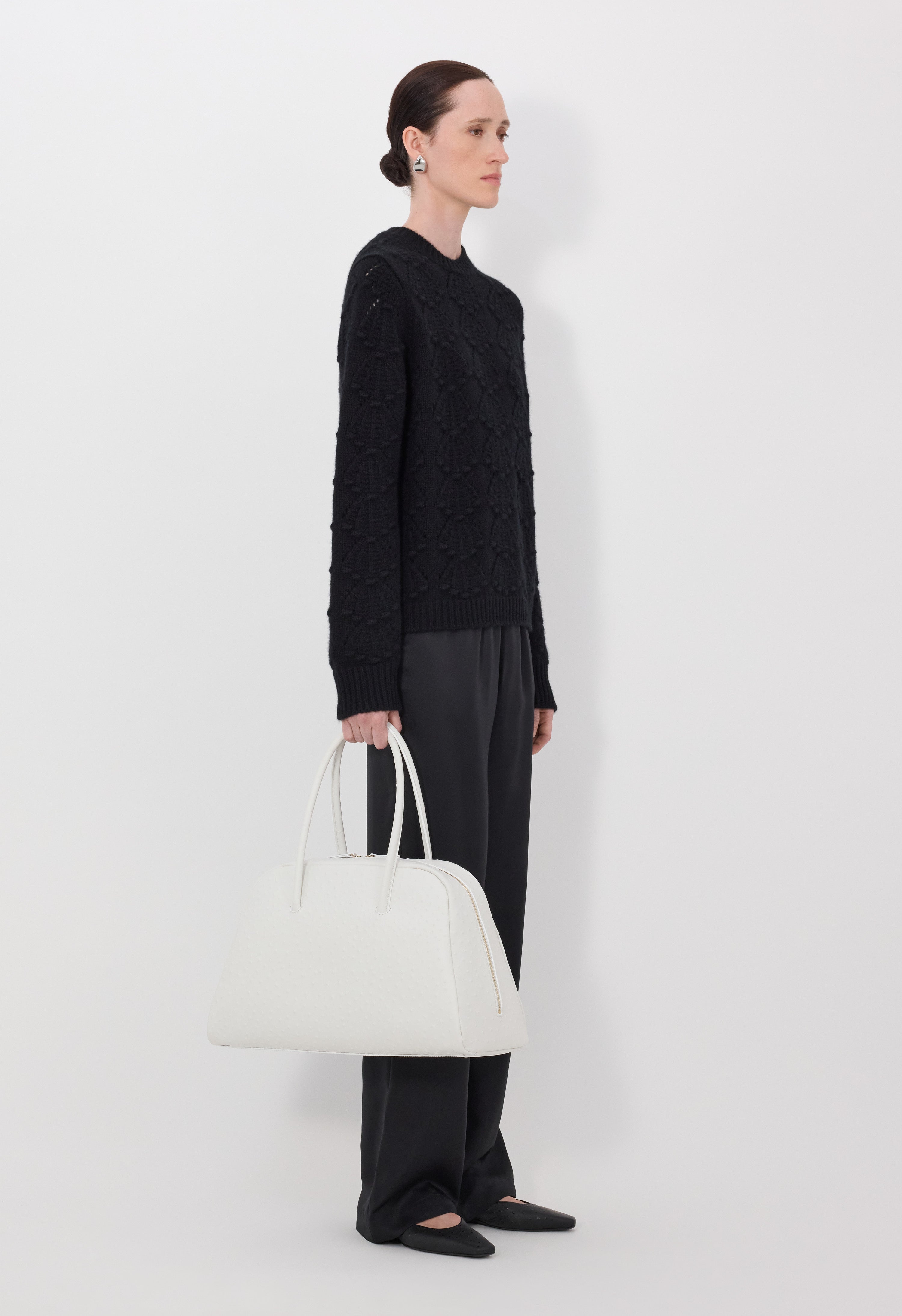 CLYDE Cashmere crochet sweater