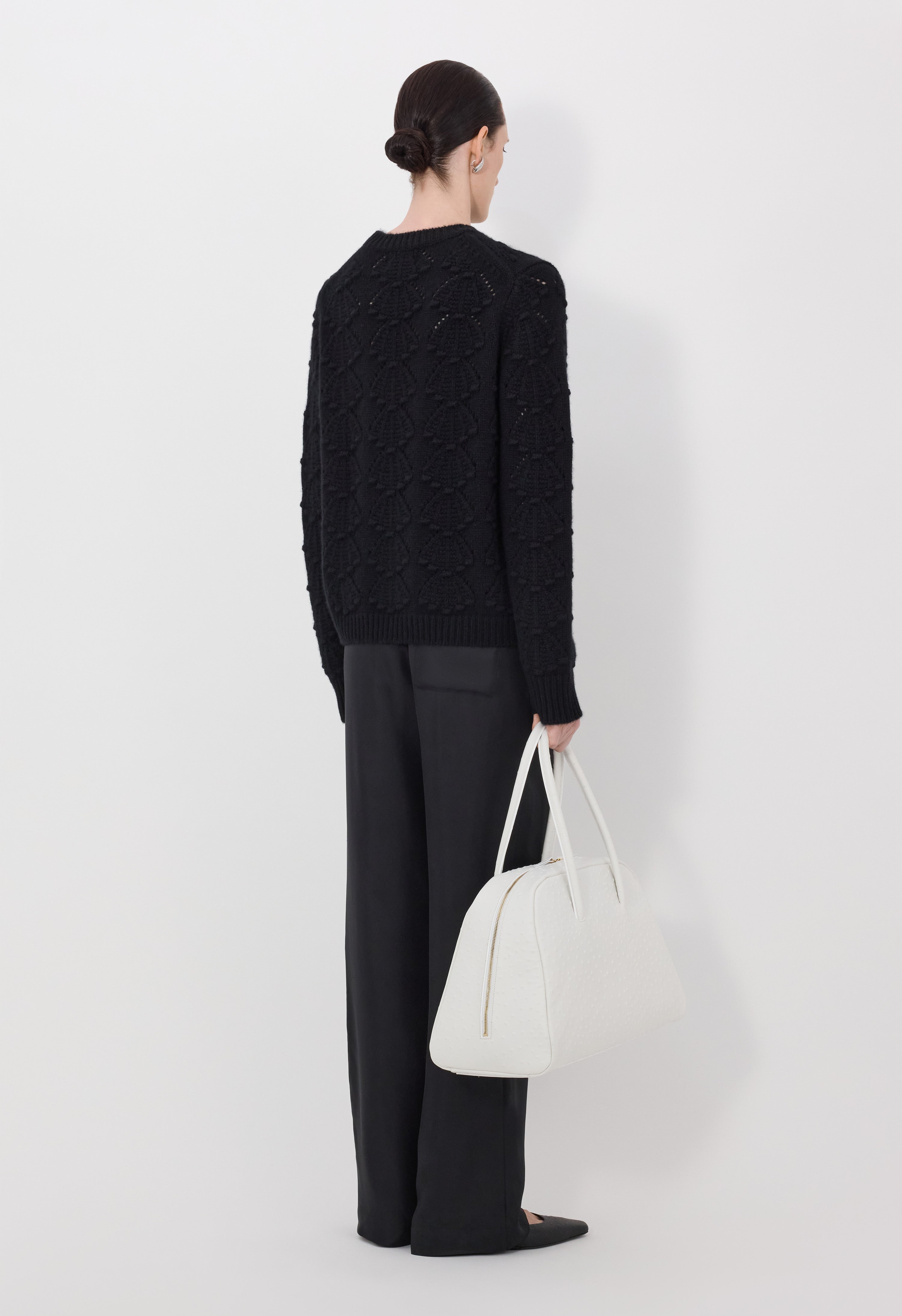 CLYDE Cashmere crochet sweater