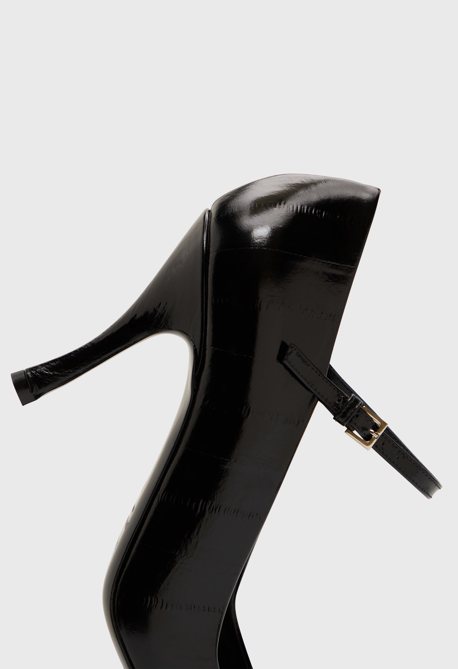 DOLORES Eel-effect leather pumps