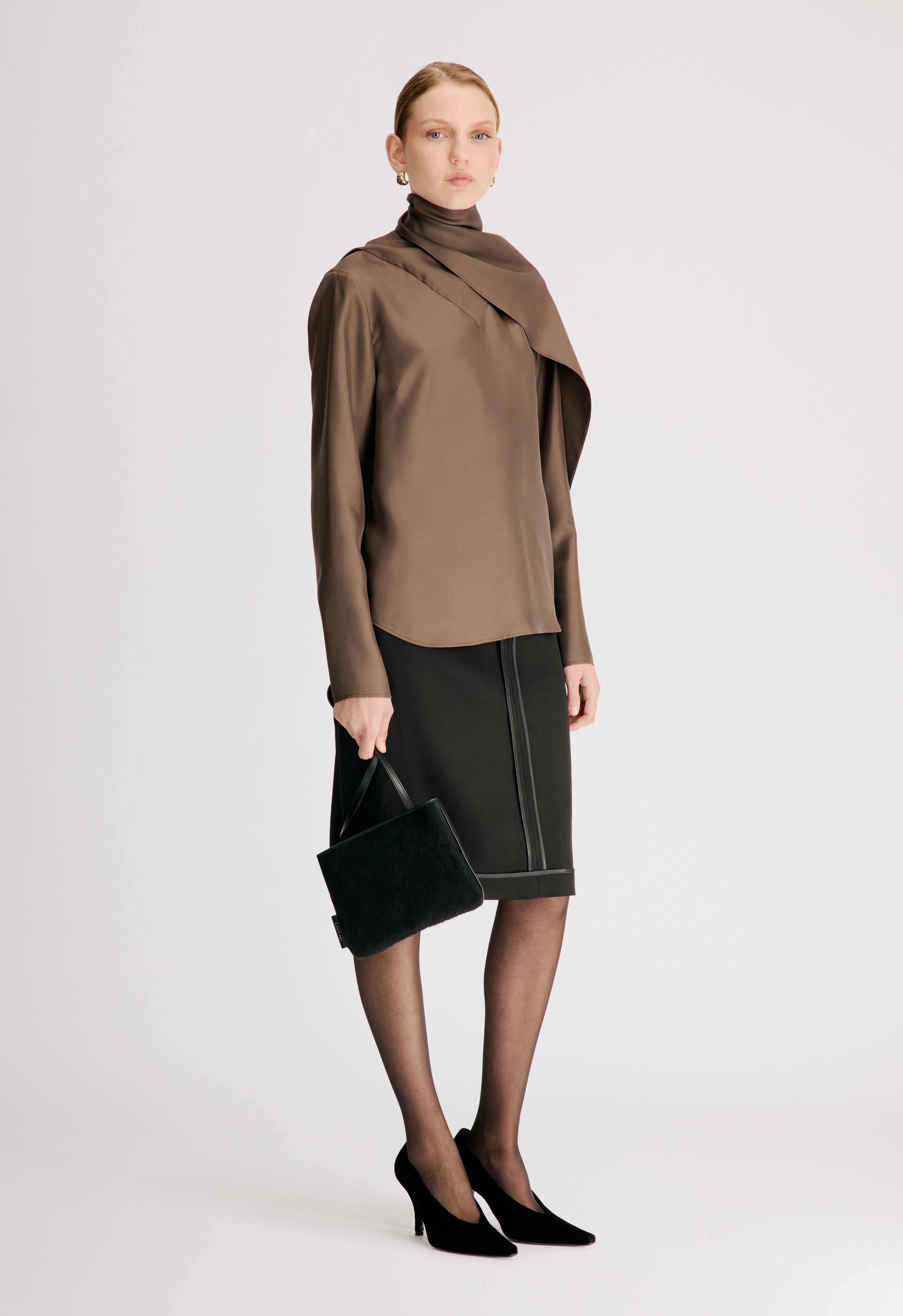 GALA Silk twill scarf top