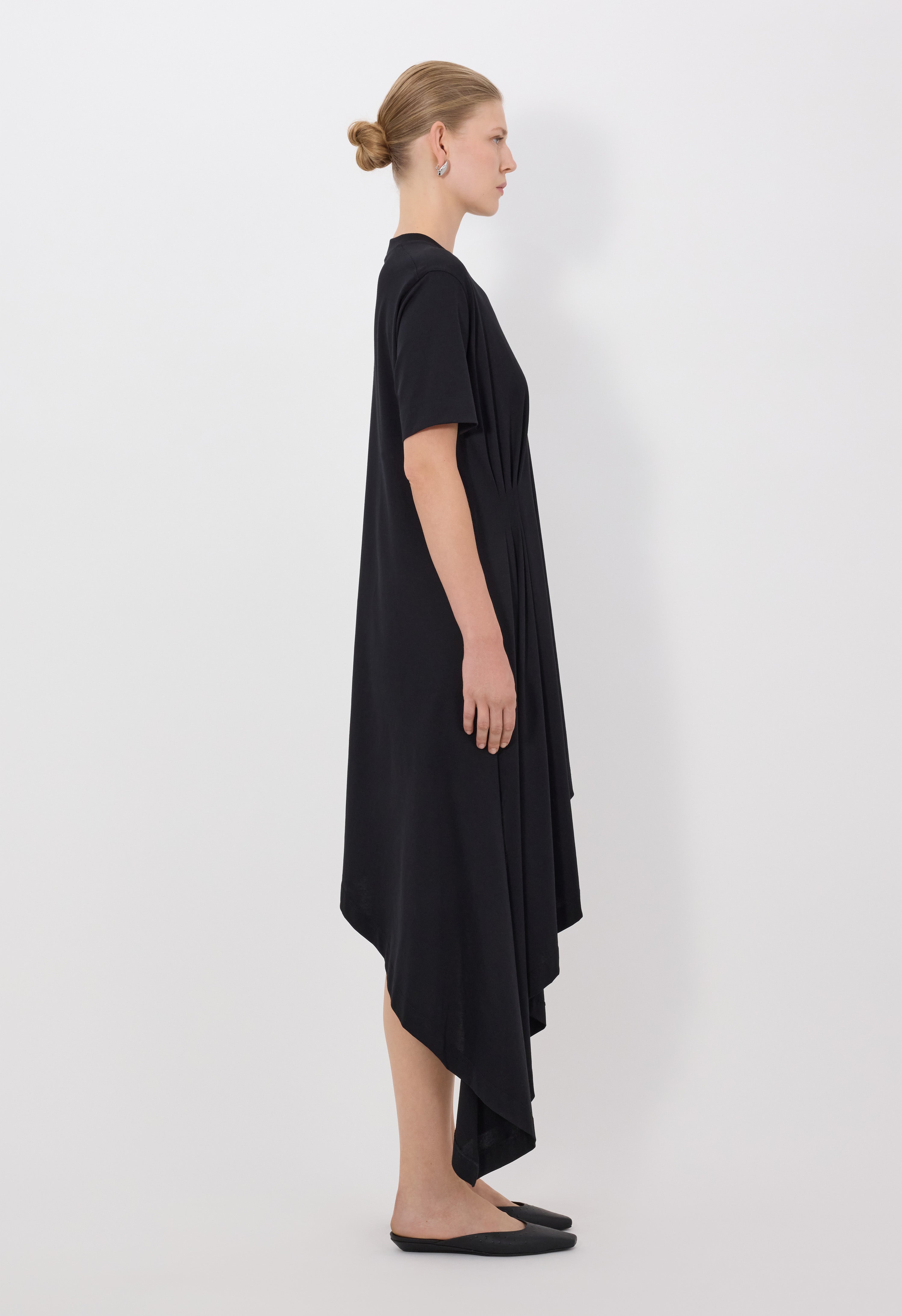 IGARI Asymmetric T-shirt dress