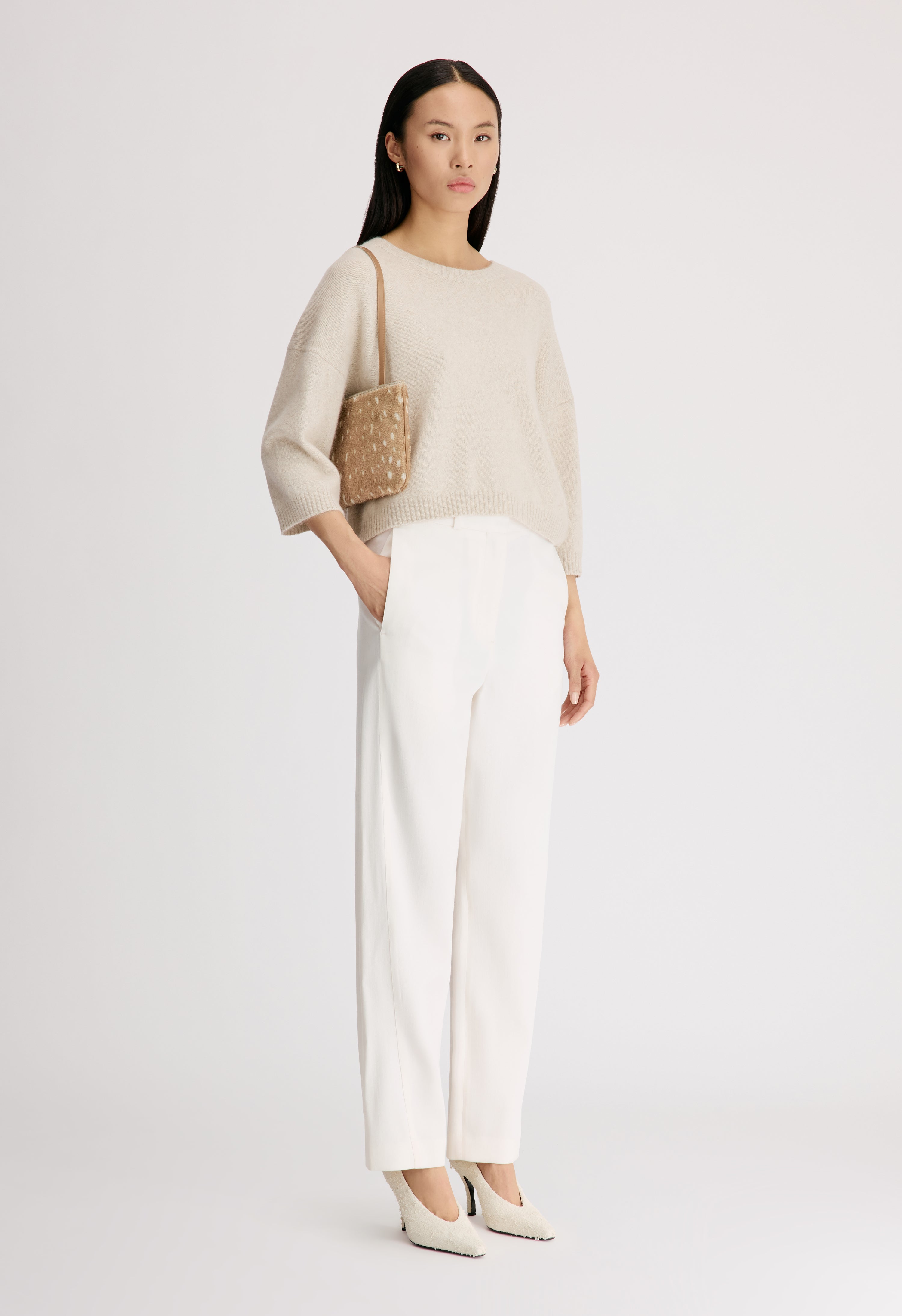 KIAN Low-waisted straight trousers