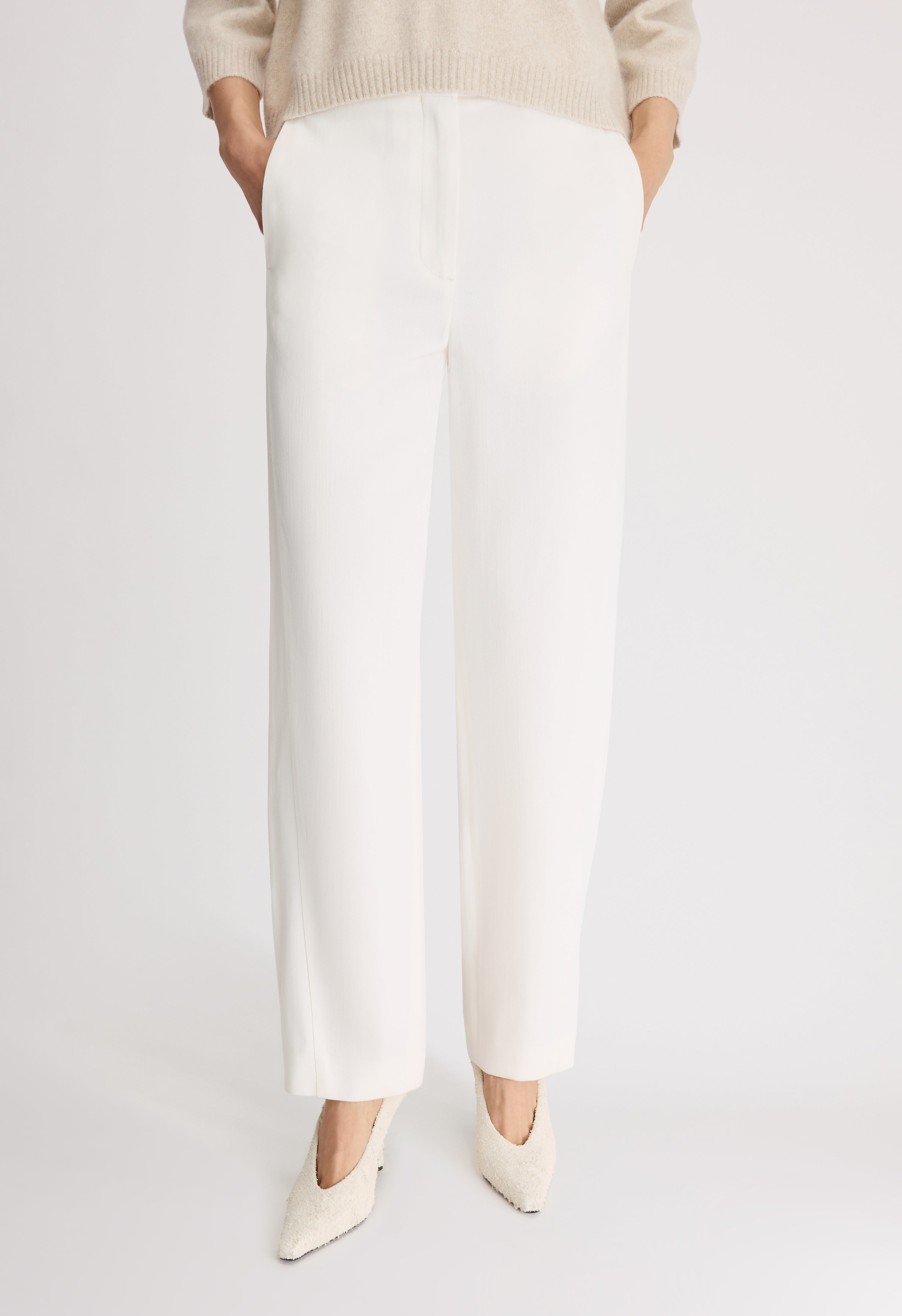 KIAN Low-waisted straight trousers