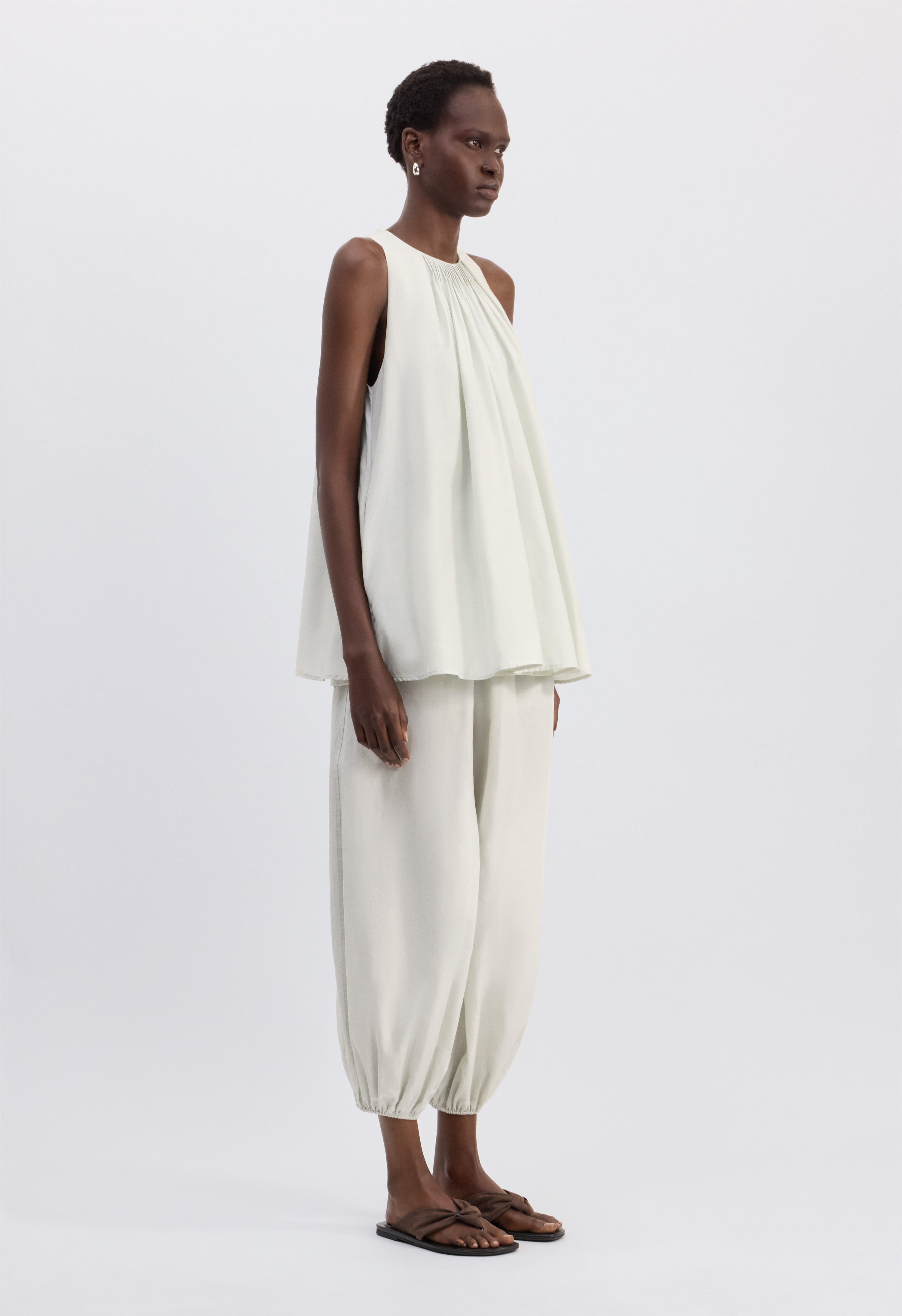 LIAO Flaring gathered top