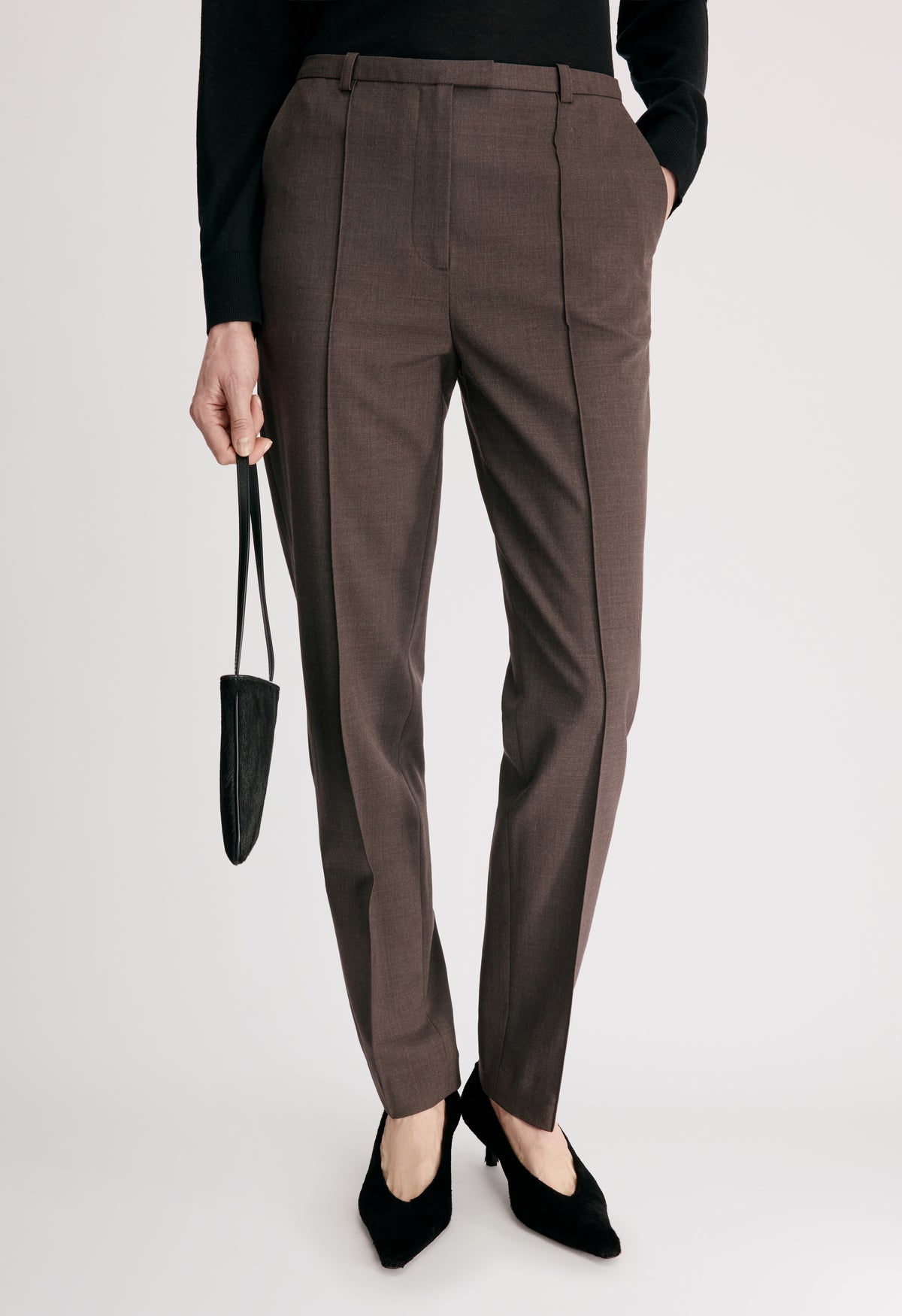 MALKA LDS Fitted leg trousers