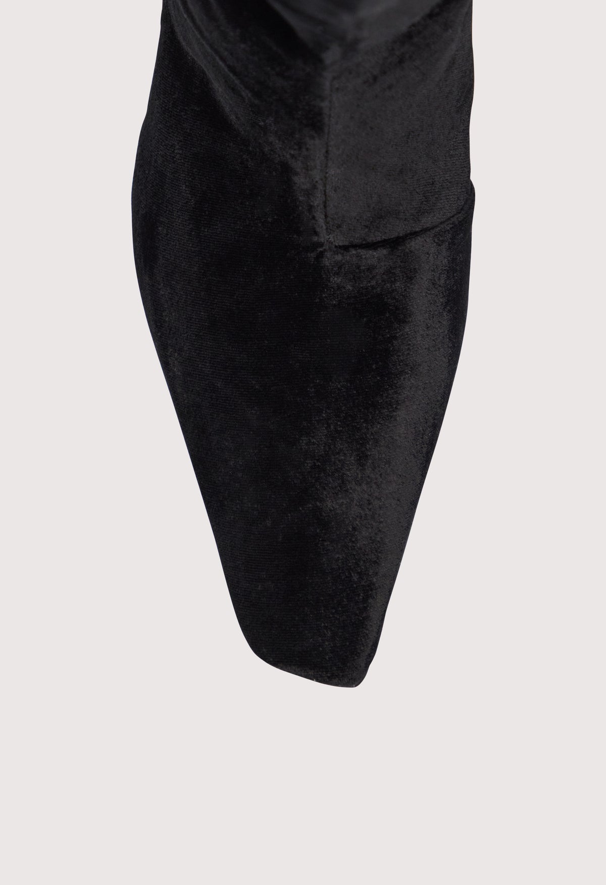 NAOMI Kitten heel velvet boots