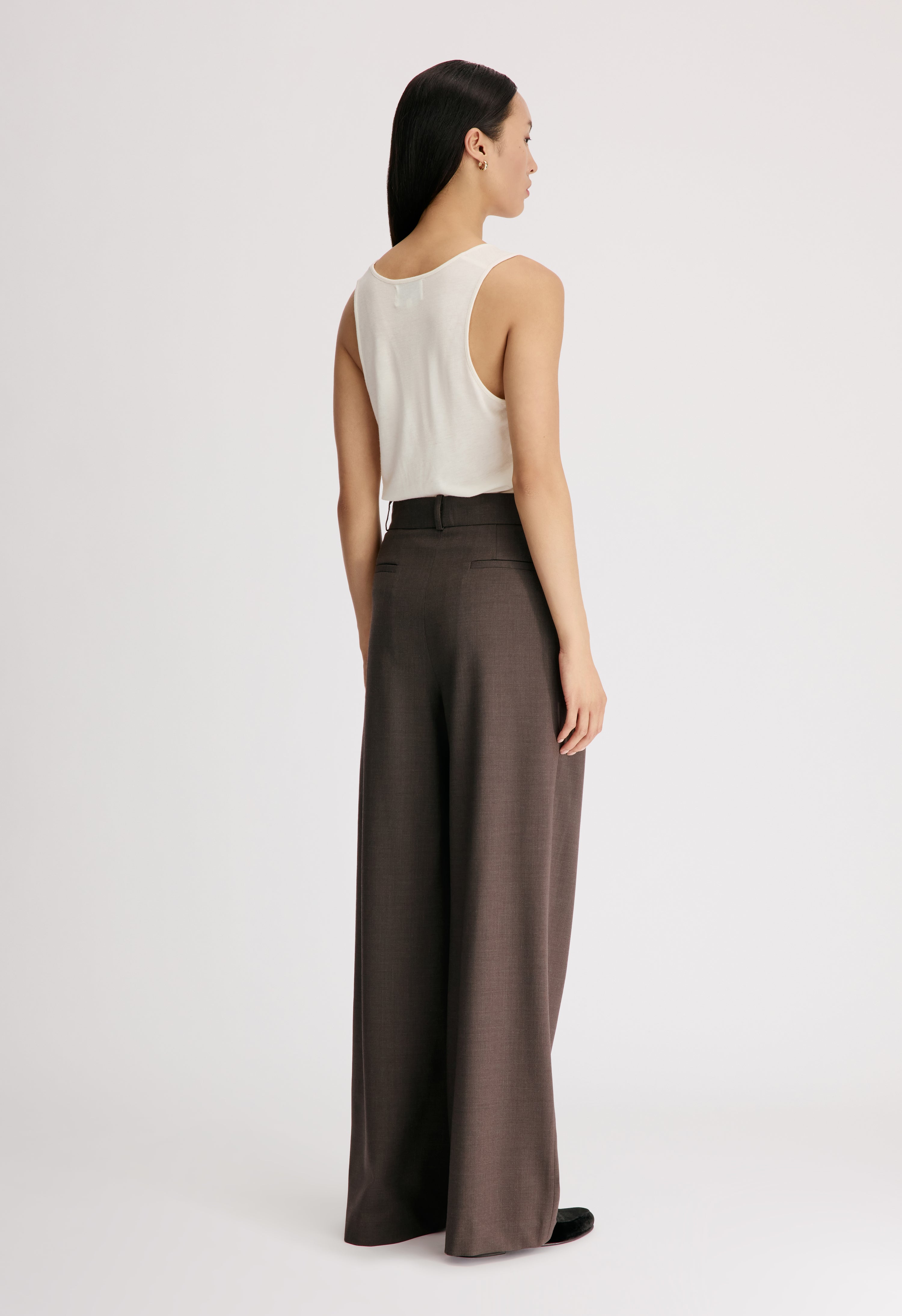 NAT Pleated grain de poudre trousers