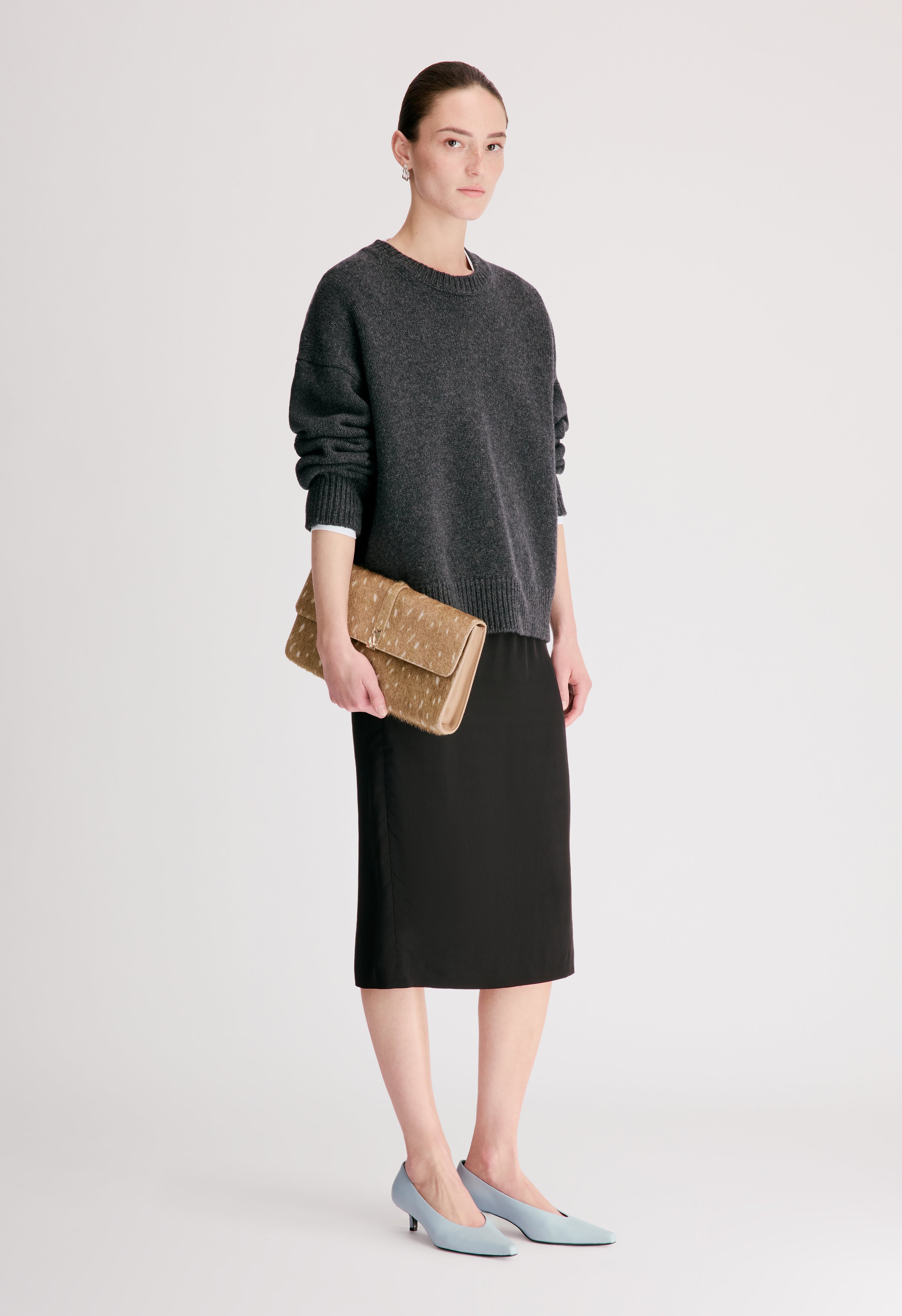 PIA LDS OVERSIZED SWEATER