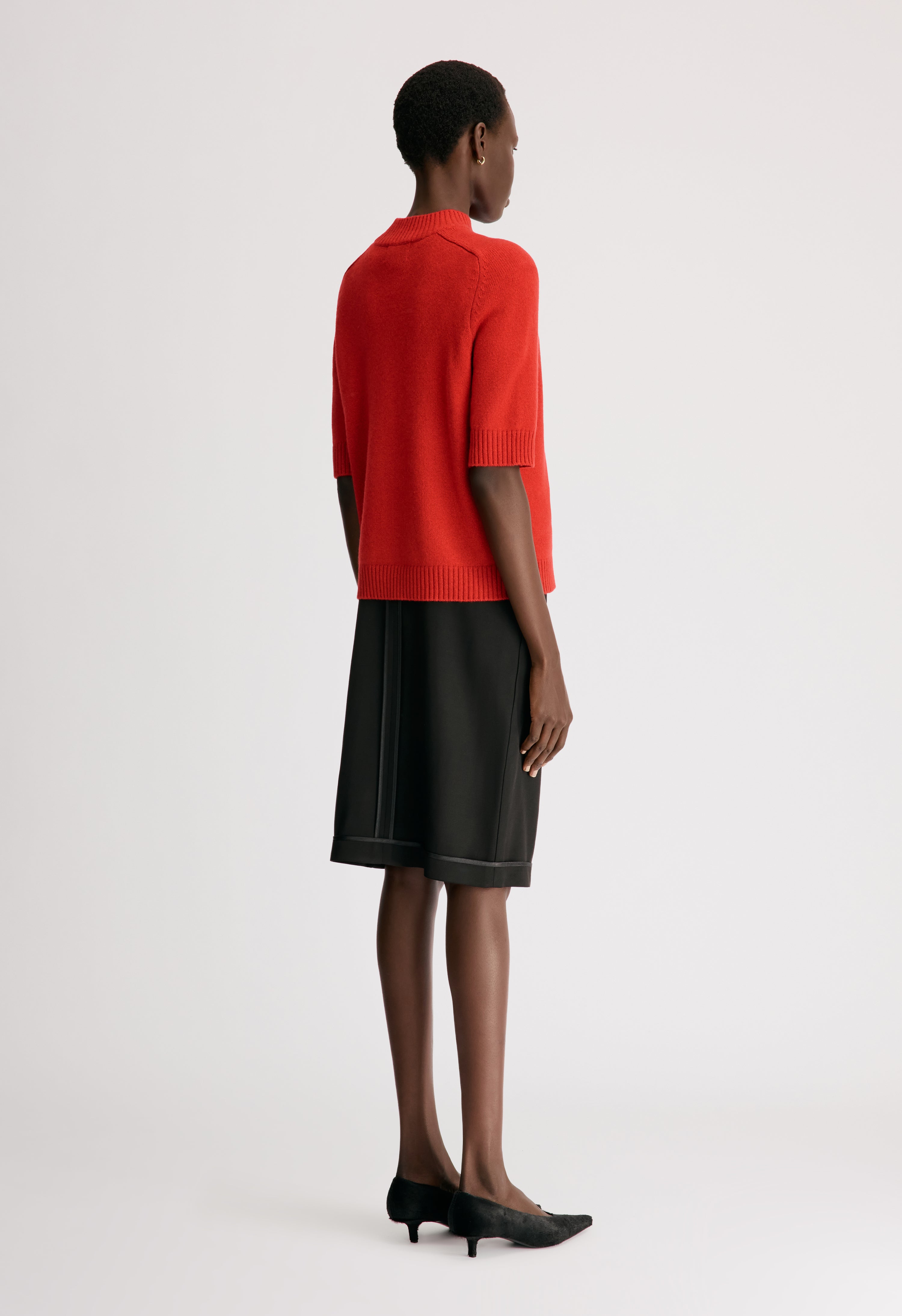 RUTH Stand collar cashmere top
