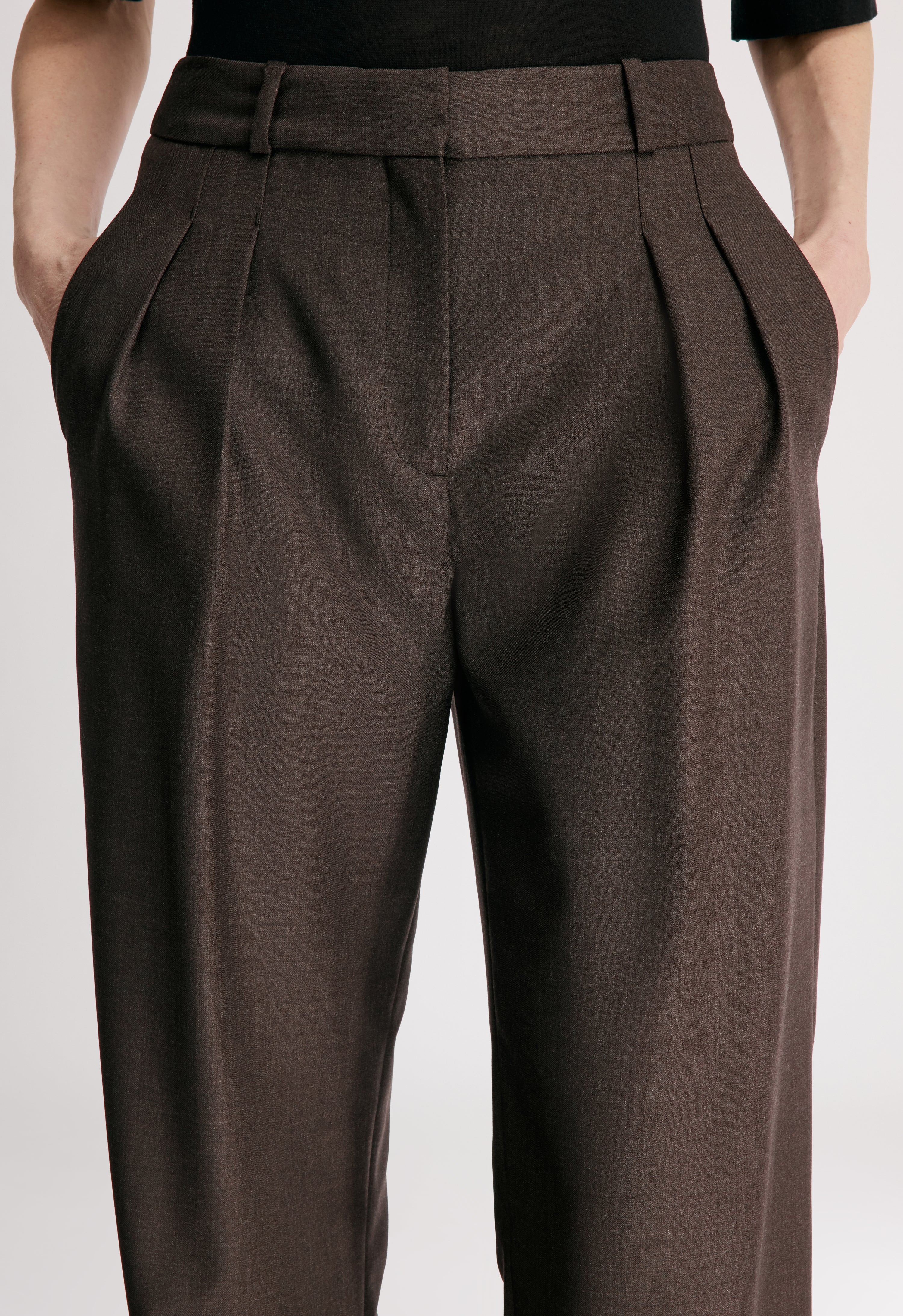 SBIRU LDS Virgin wool pleated trousers