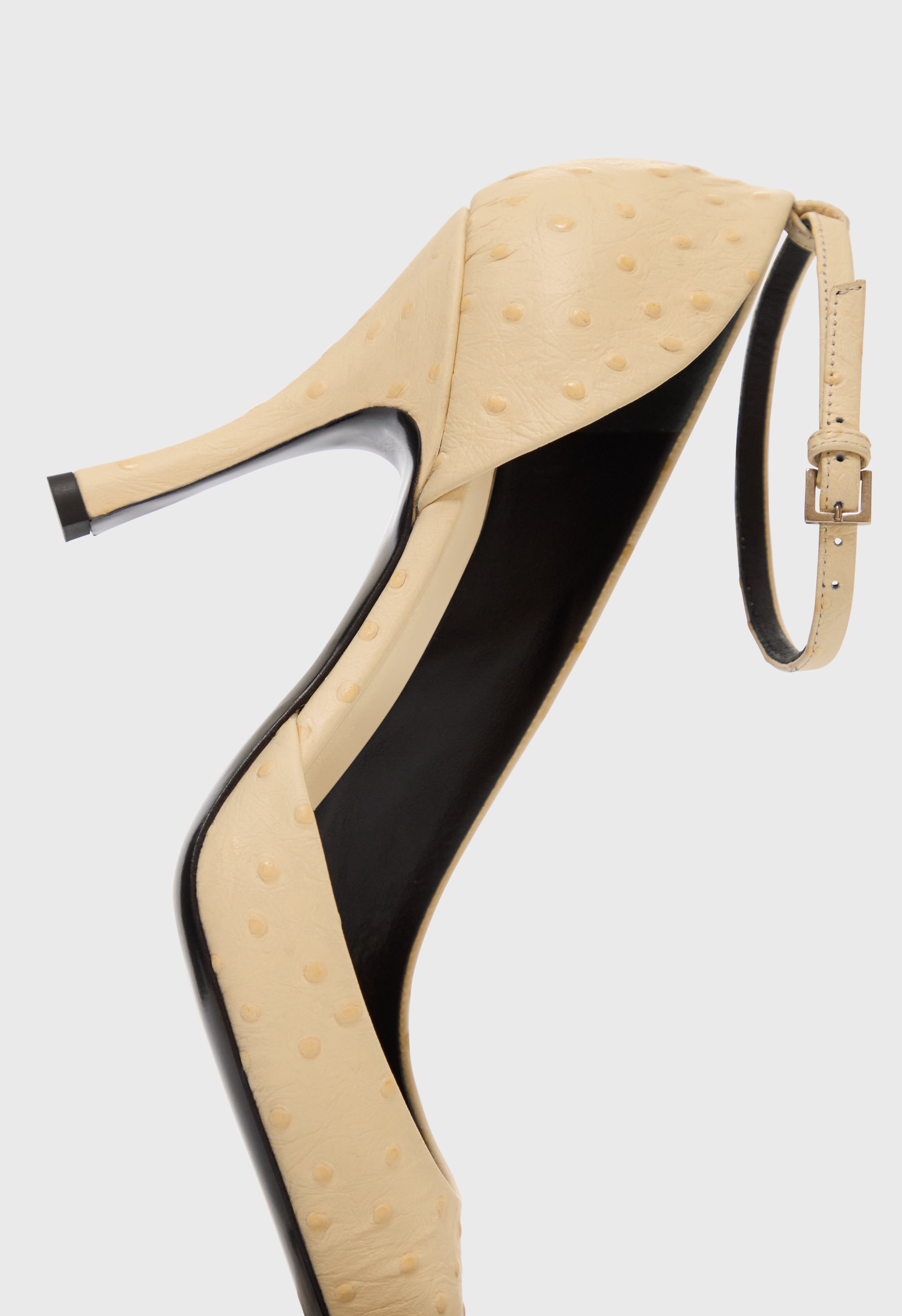 SCALA Ostrich-effect leather pumps