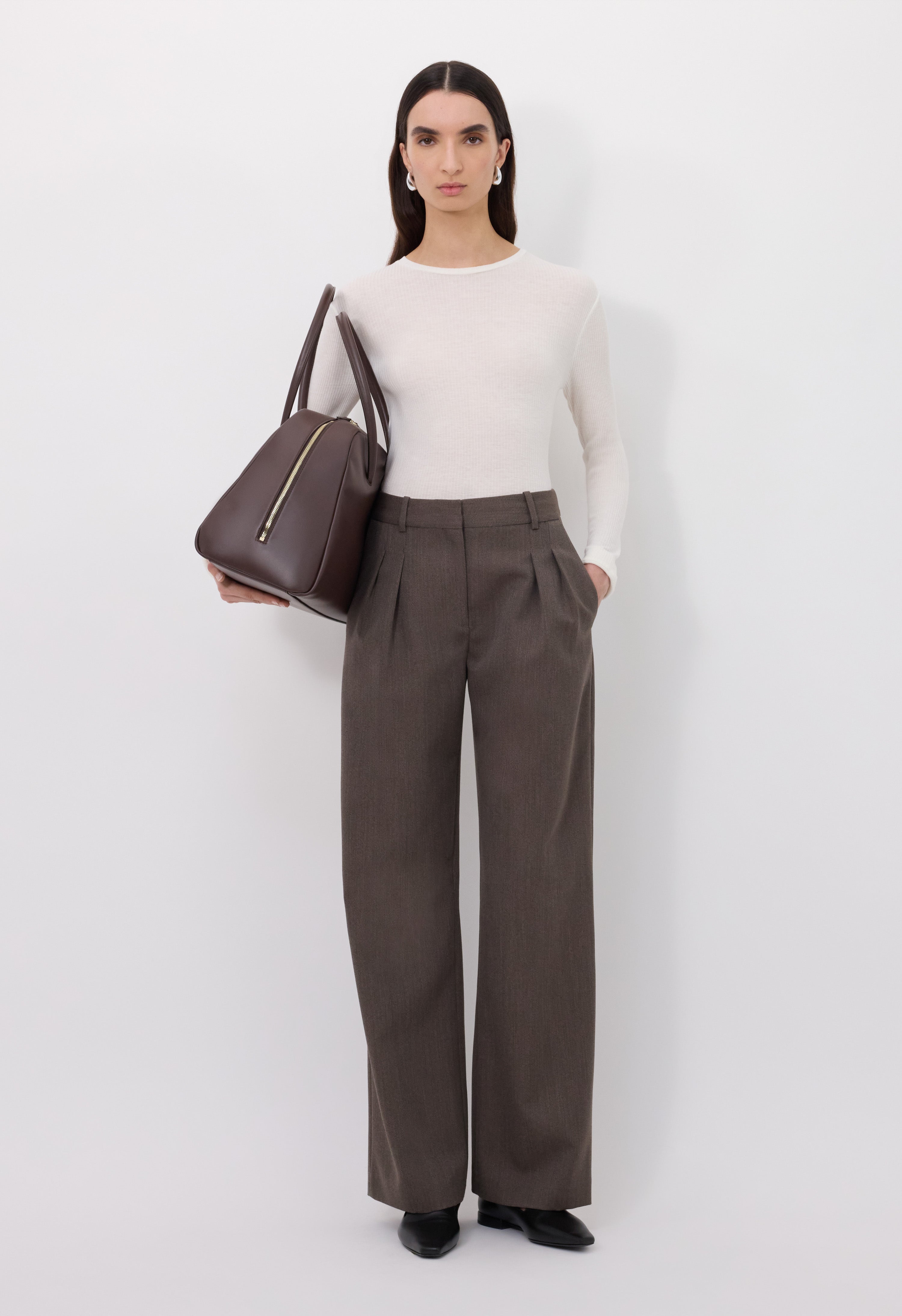 TARA Wool trousers