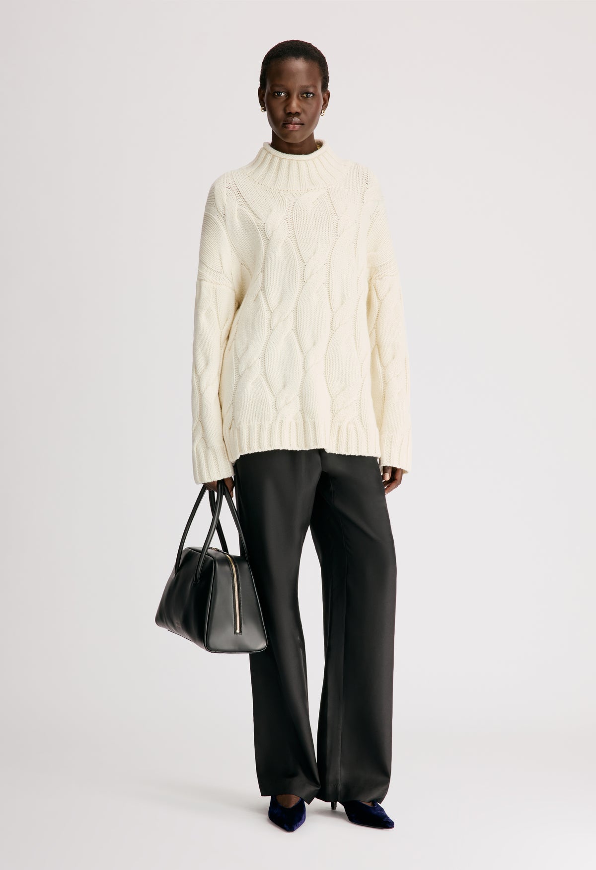 WARA Cashmere cable knit
