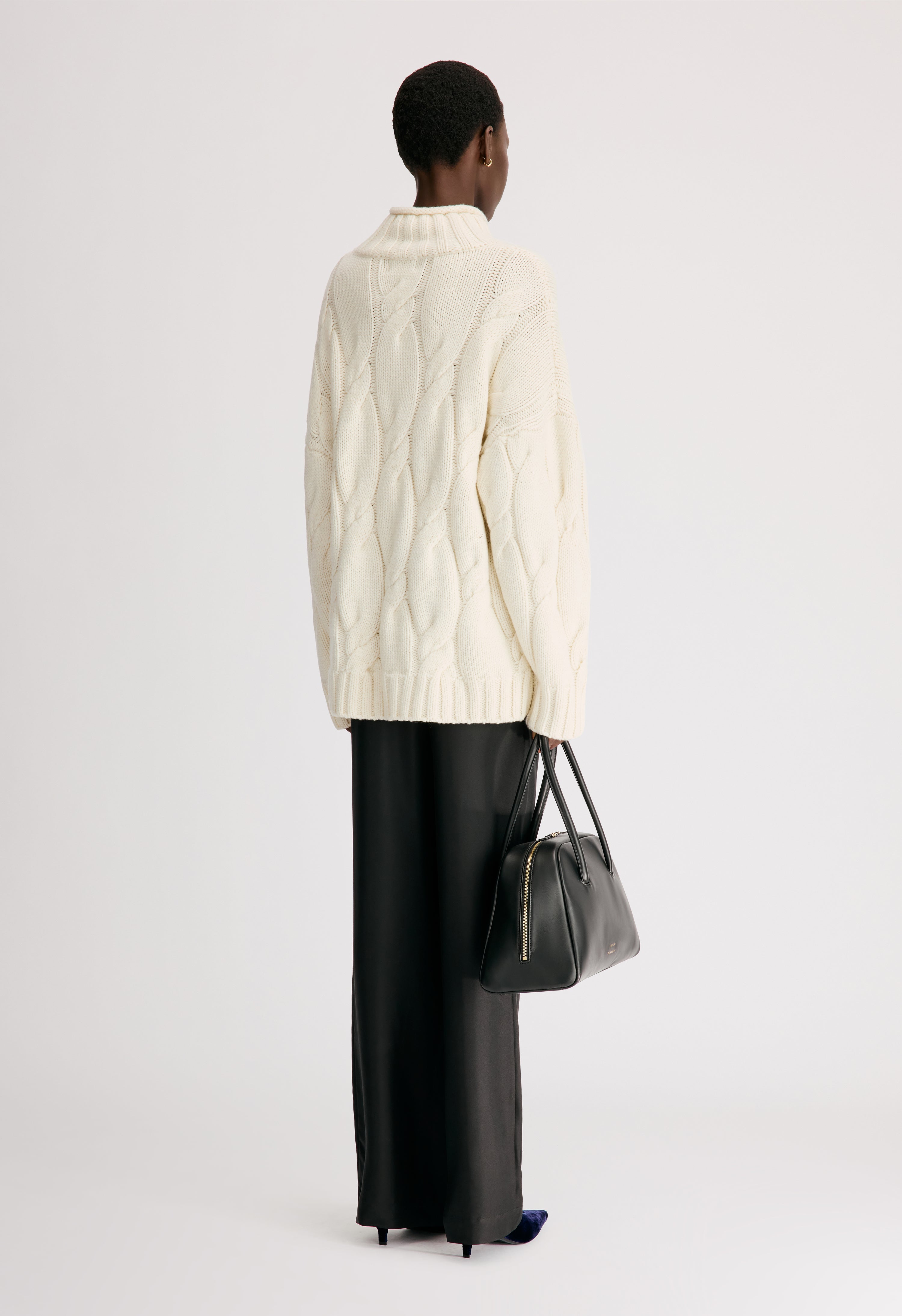 WARA Cashmere cable knit
