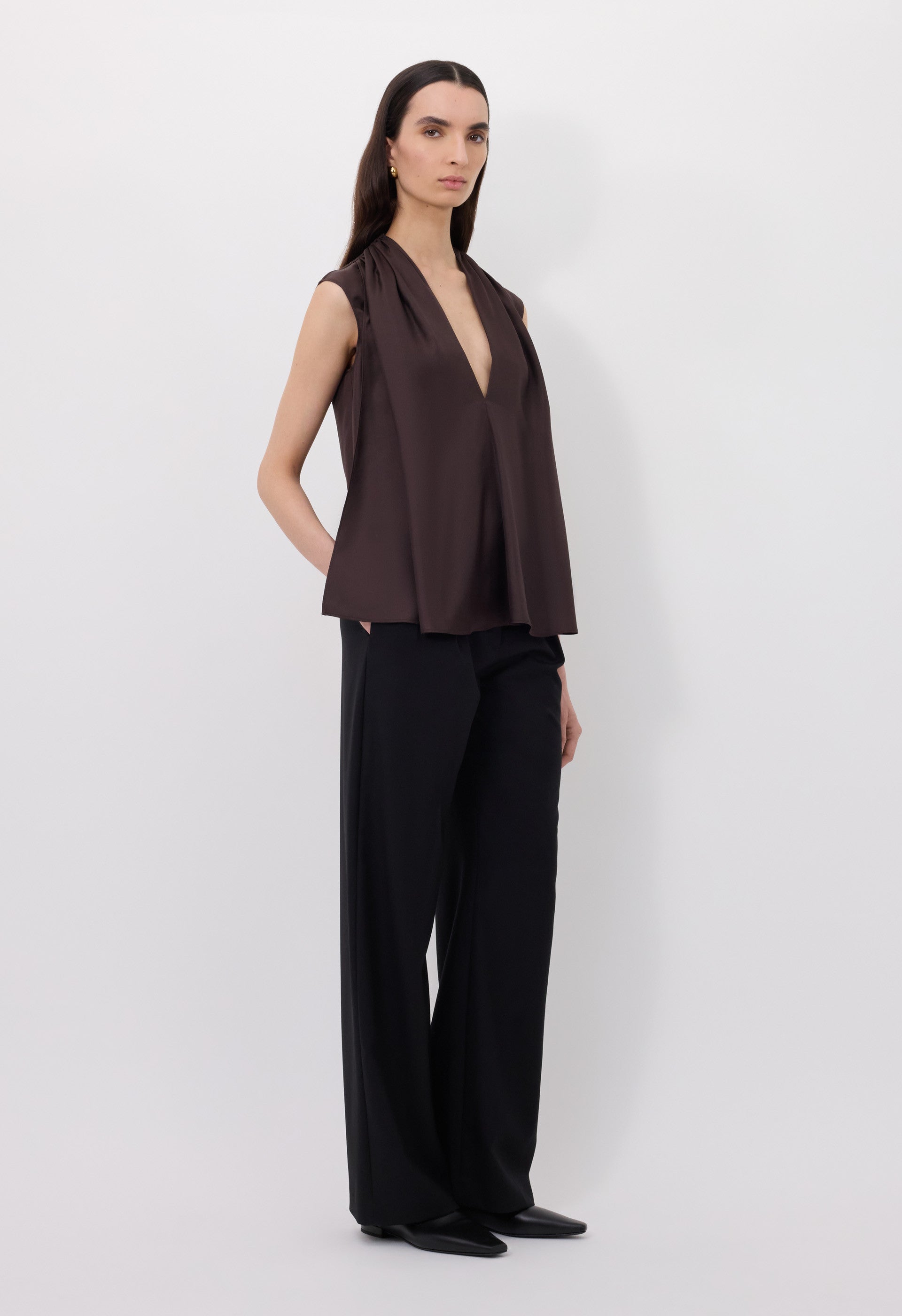 SADE Sleeveless silk top