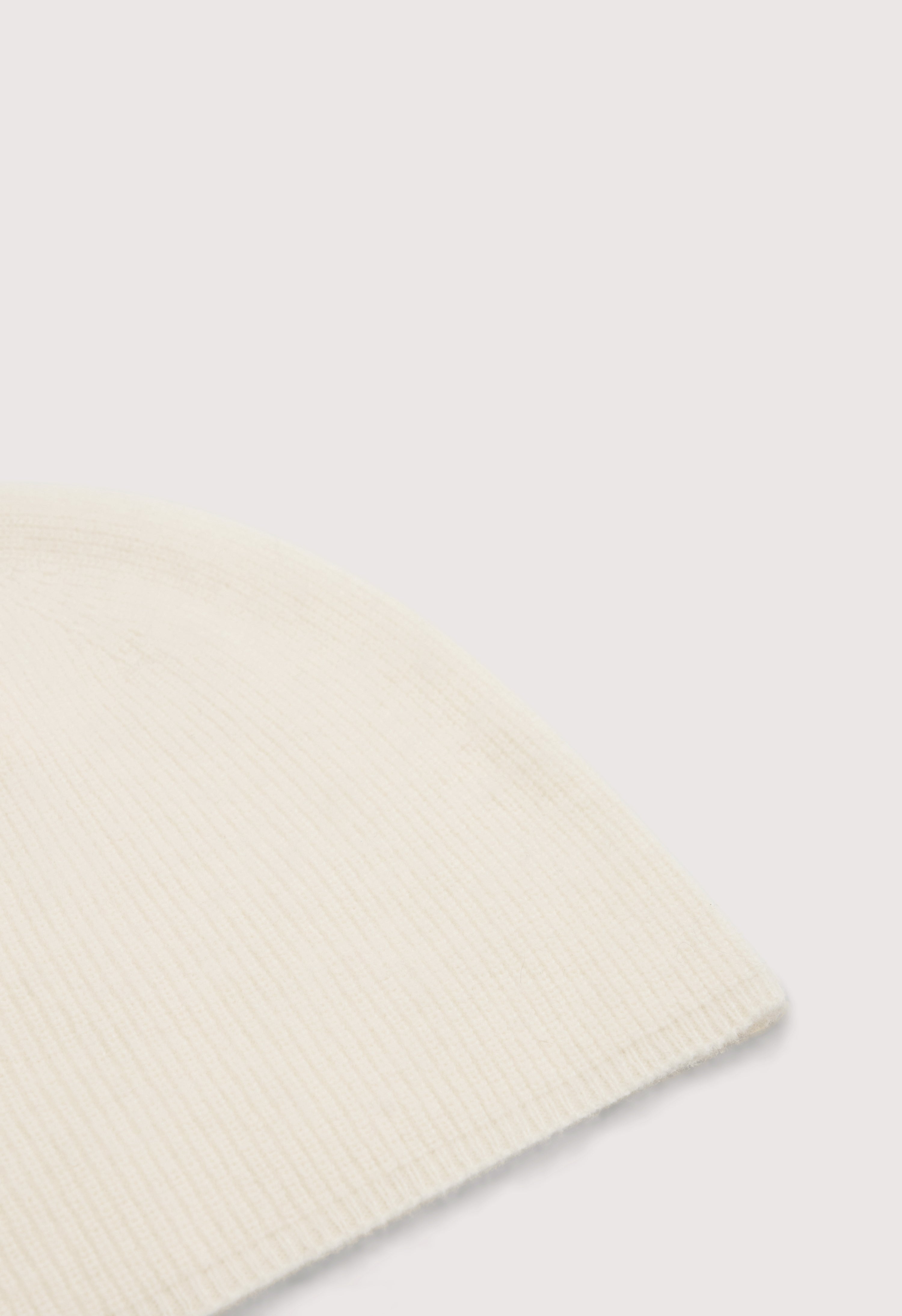 YANA Wool blend beanie